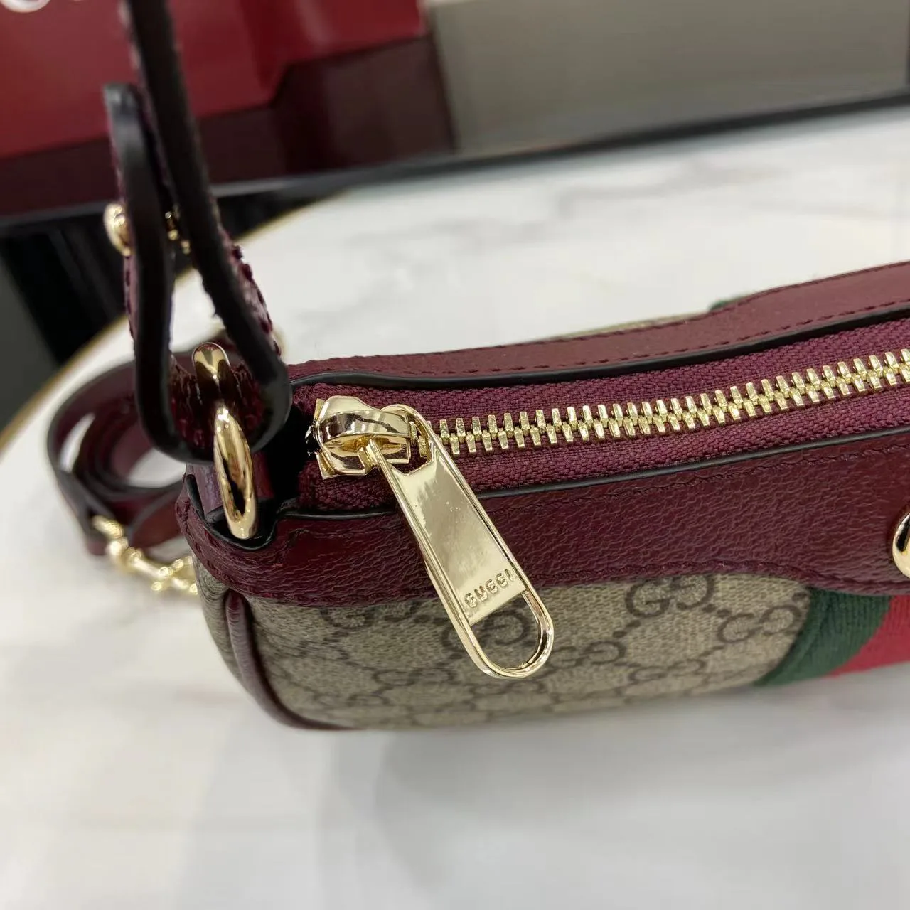 Классические Сумки Женские Gucci 13435203