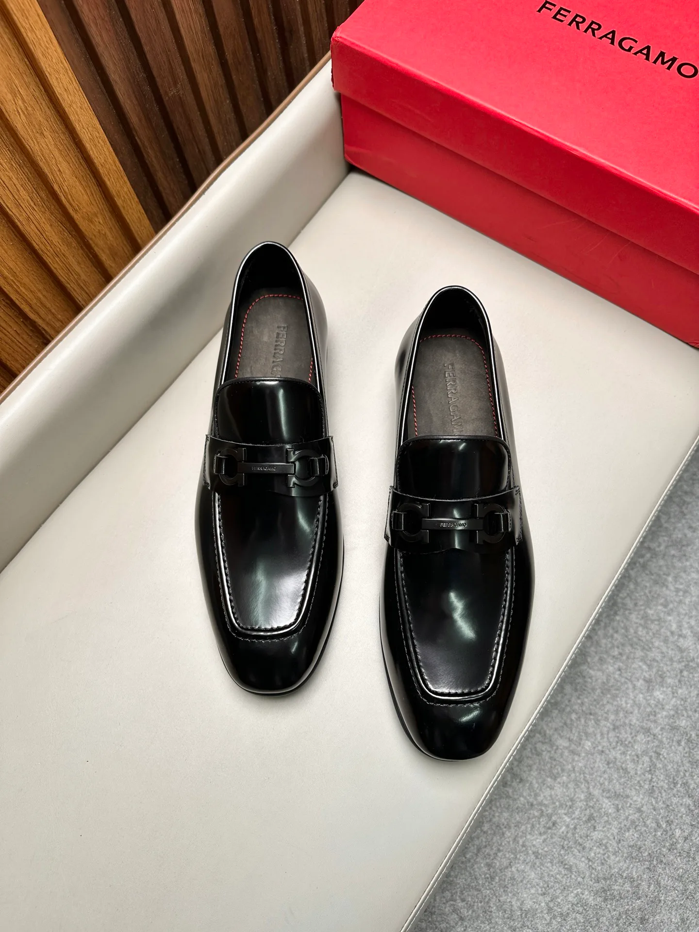 Лоферы И Туфли Мужские Salvatore Ferragamo 17470840