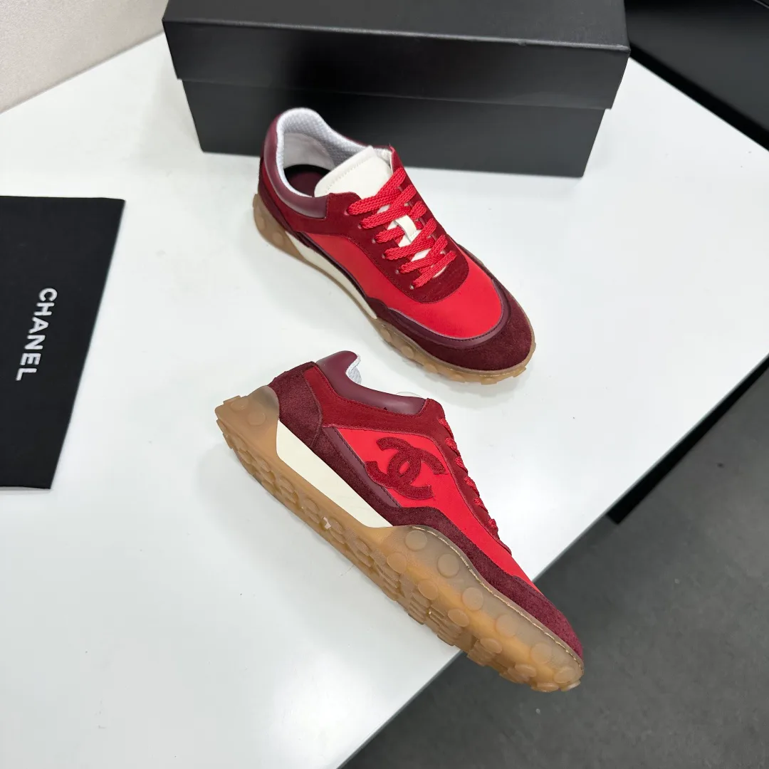 Кроссовки Женские Chanel 18025578
