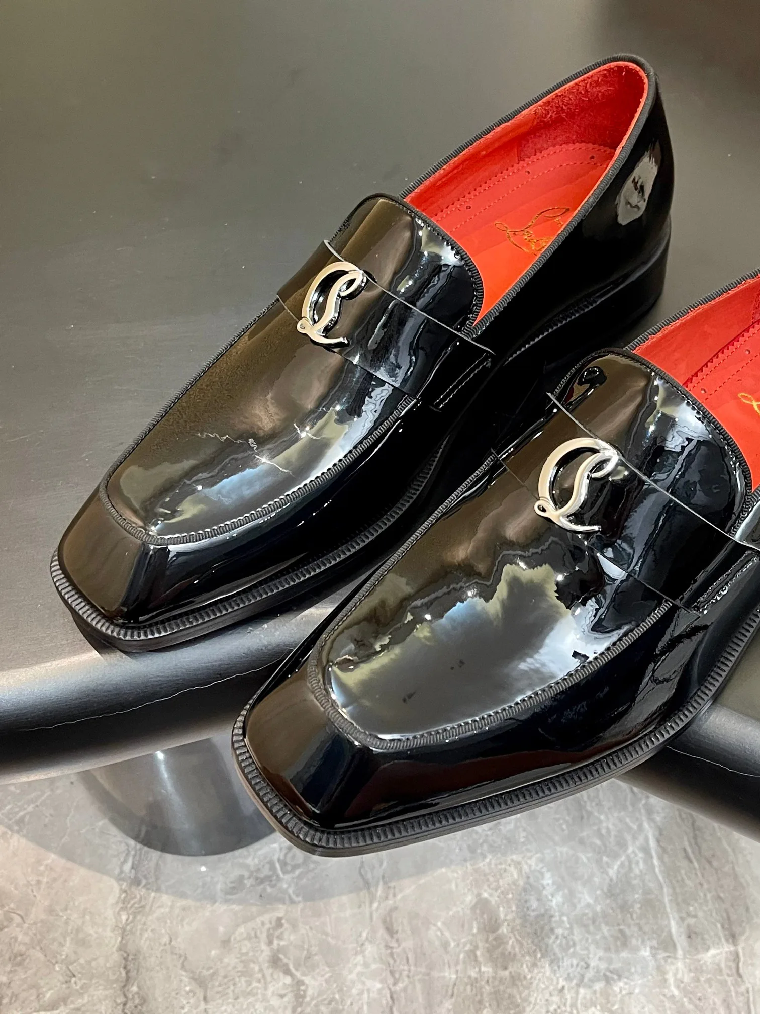 Лоферы И Туфли Мужские Christian Louboutin 18119110