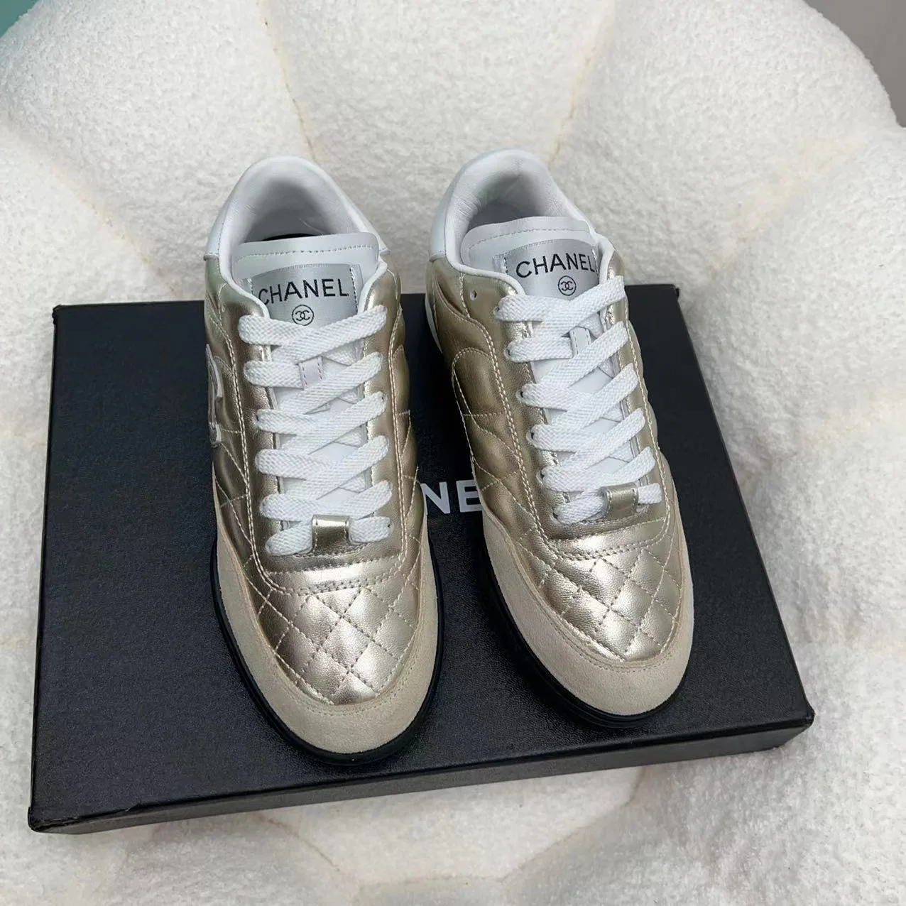 Кроссовки Женские Chanel 24835