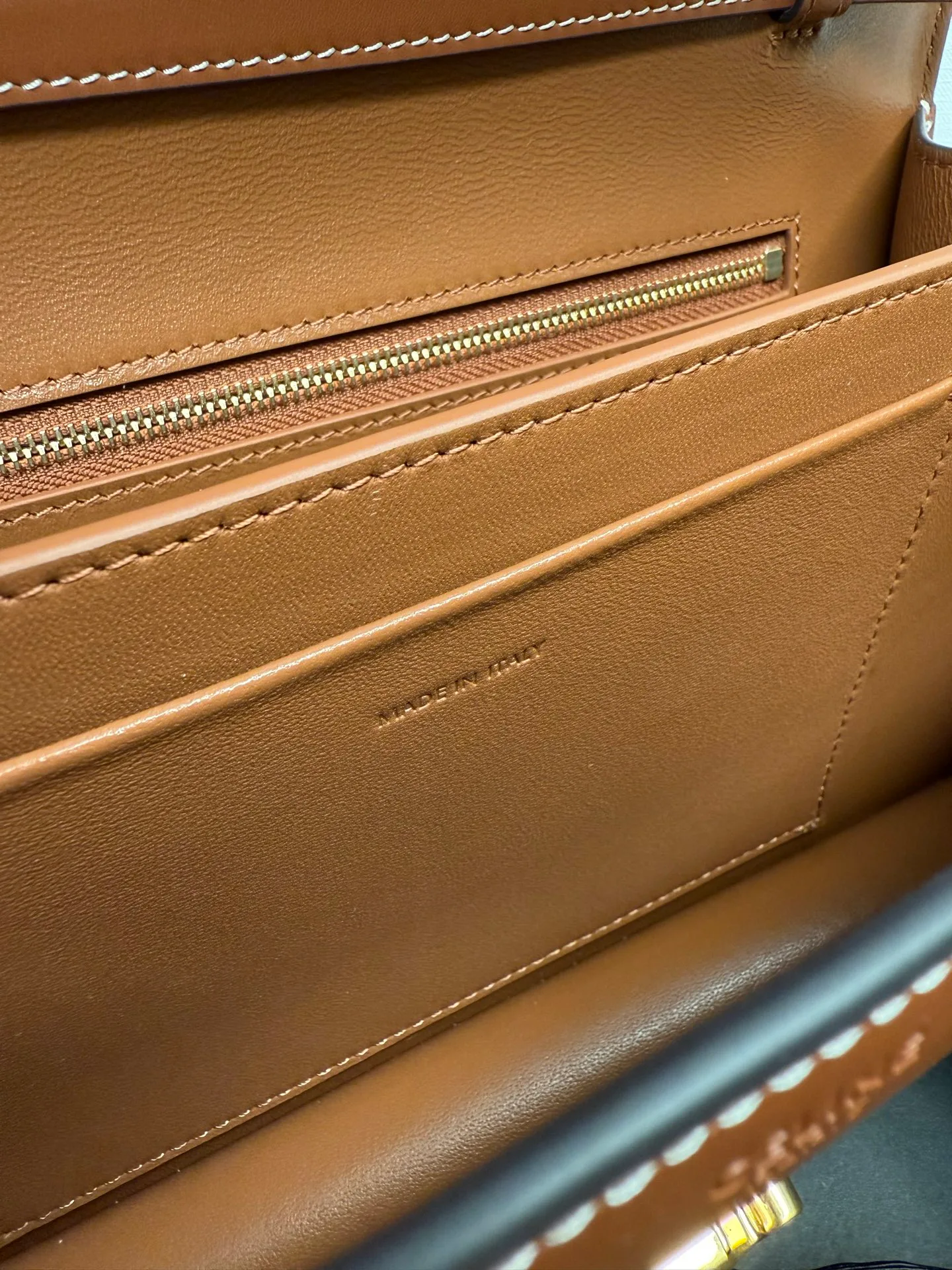 Классические Сумки Женские Celine 11664927