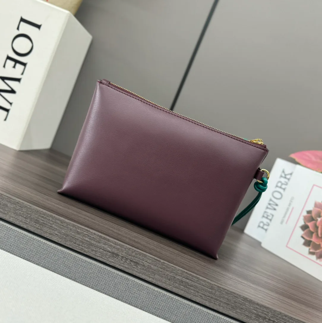 Клатчи Женские Loewe 18116461