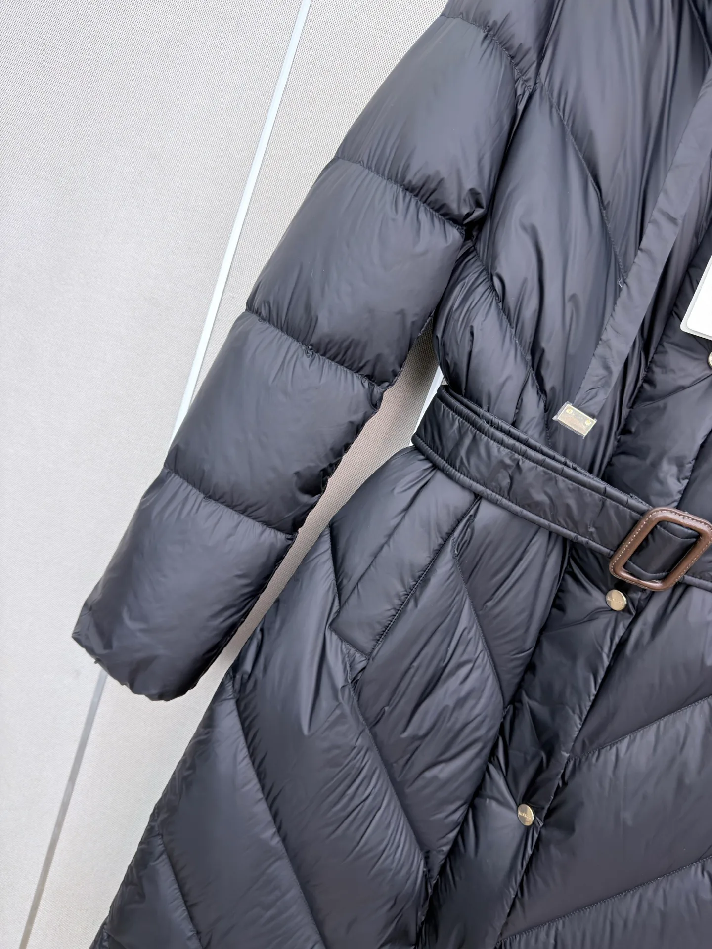 Куртки И Пуховики Женские Max Mara 18600957