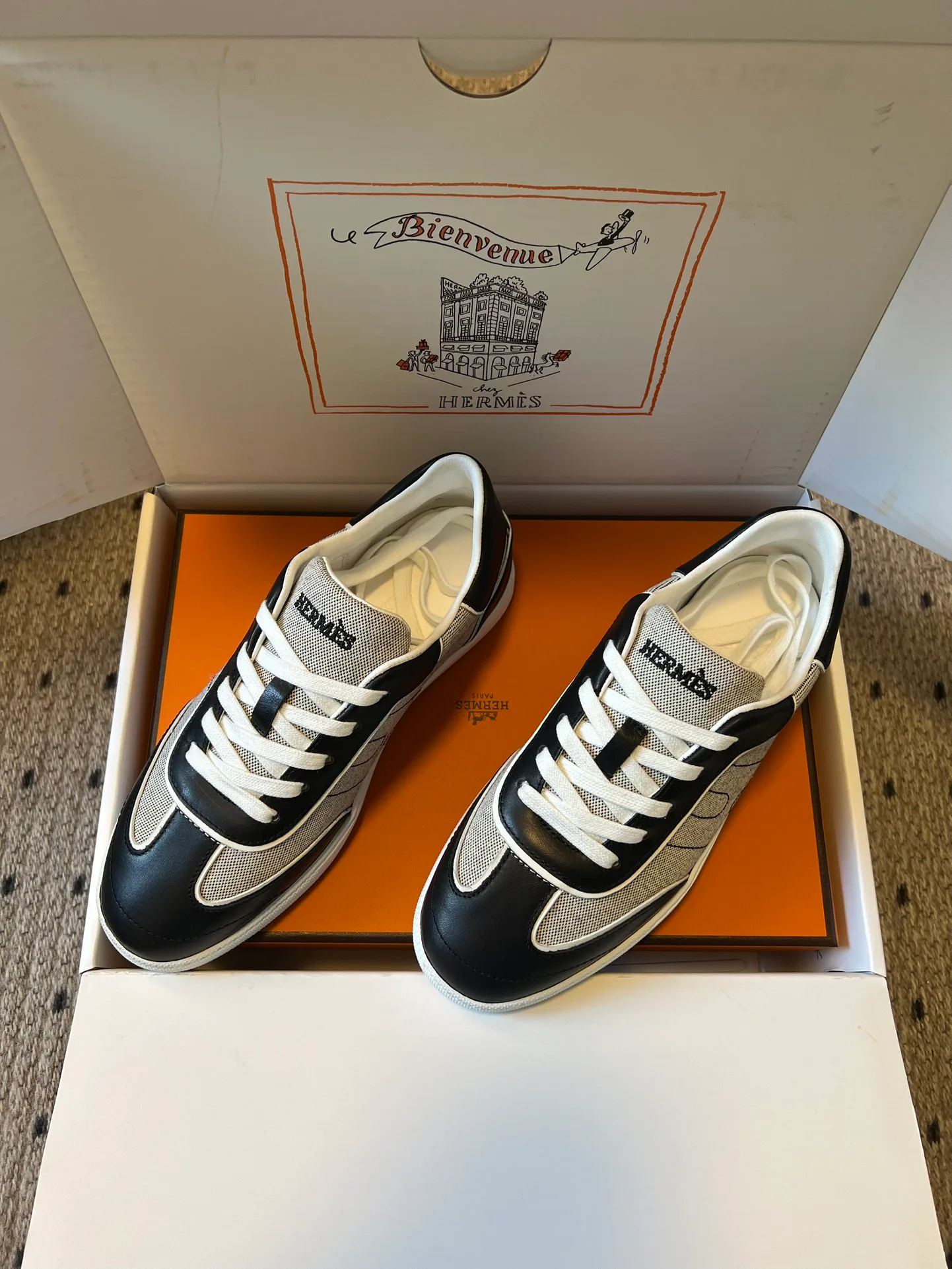 Кроссовки Женские Hermes 1247340