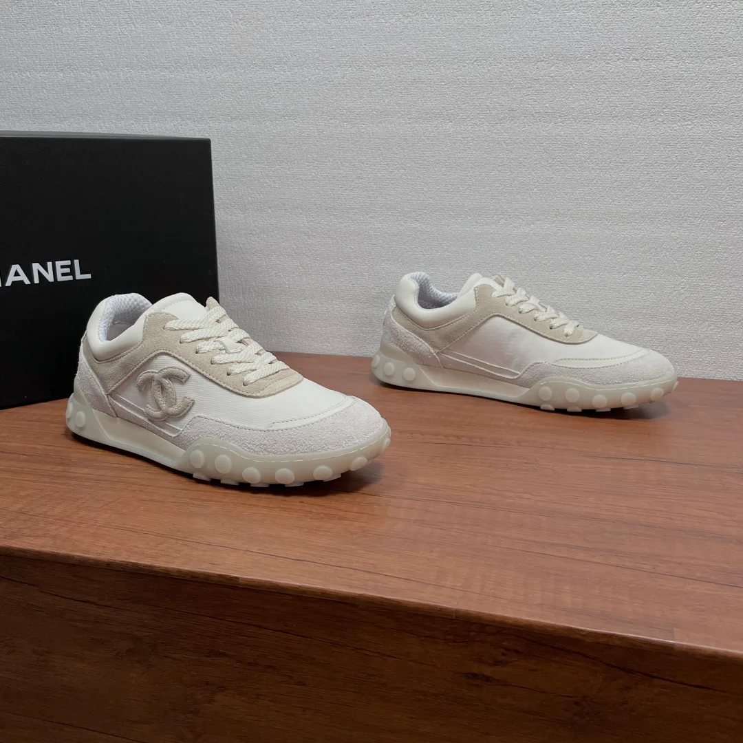 Кроссовки Женские Chanel 18000605