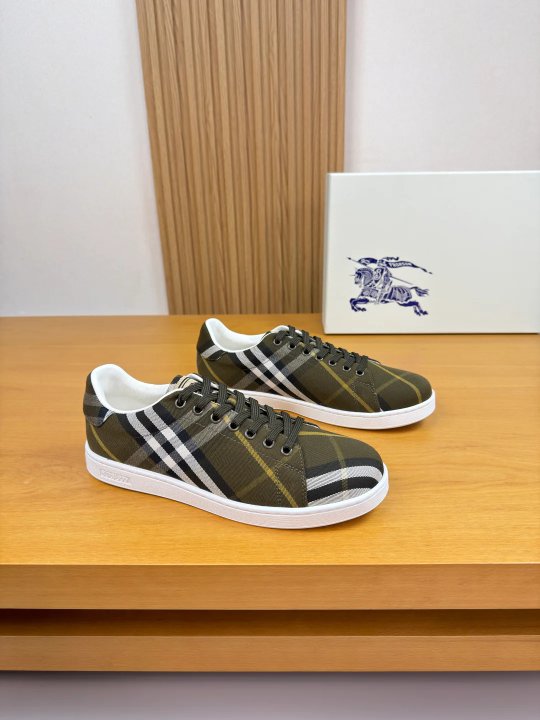 Кеды Мужские Burberry 2389615