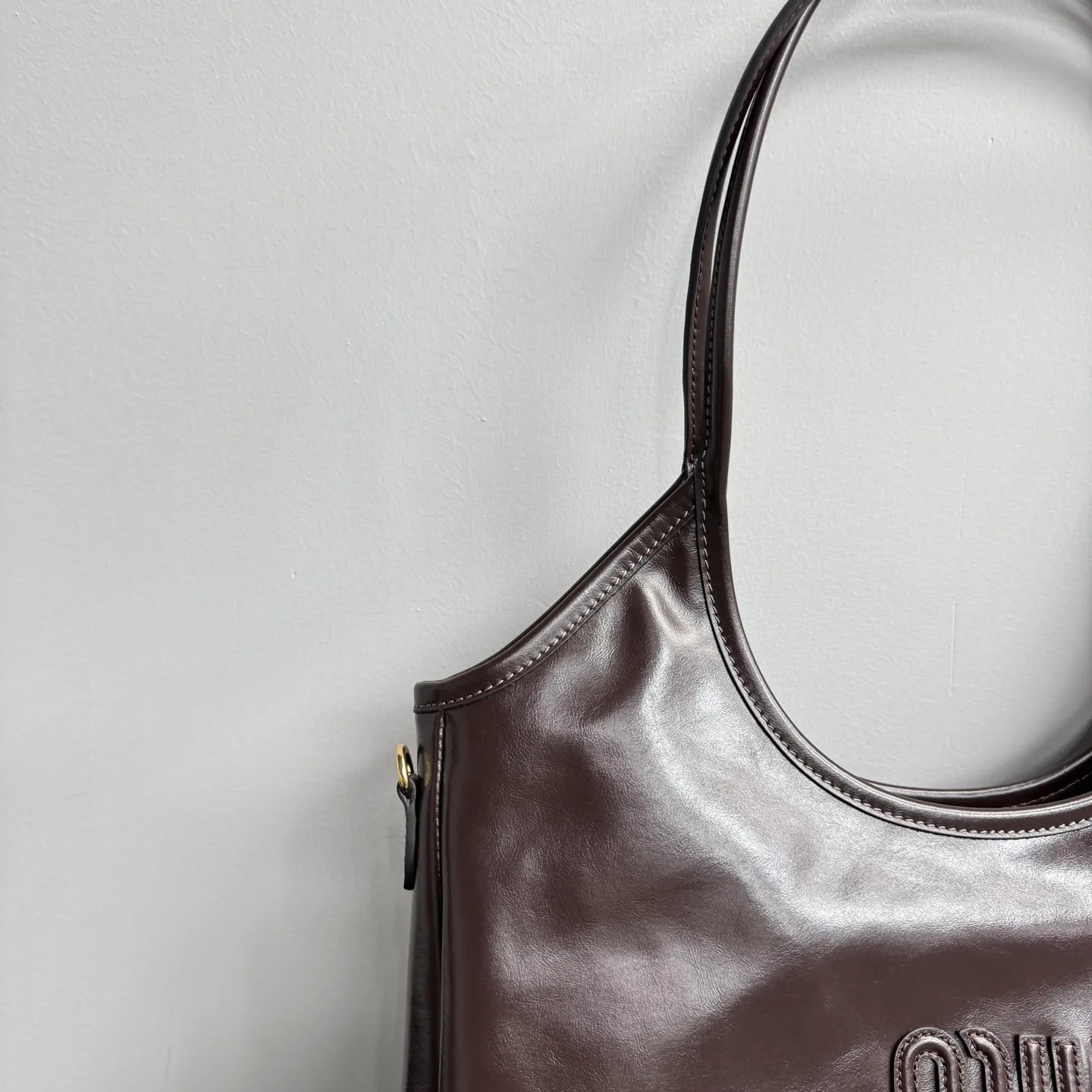 Классические Сумки Женские Miu Miu 10105137