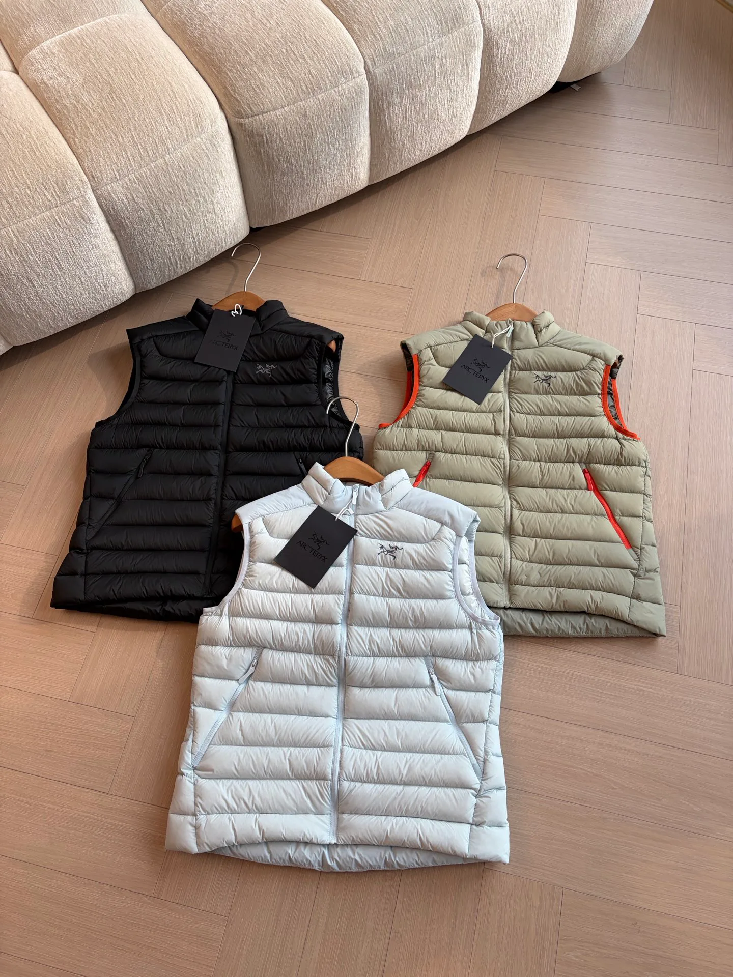 Жилеты Женские Arcteryx 18694641