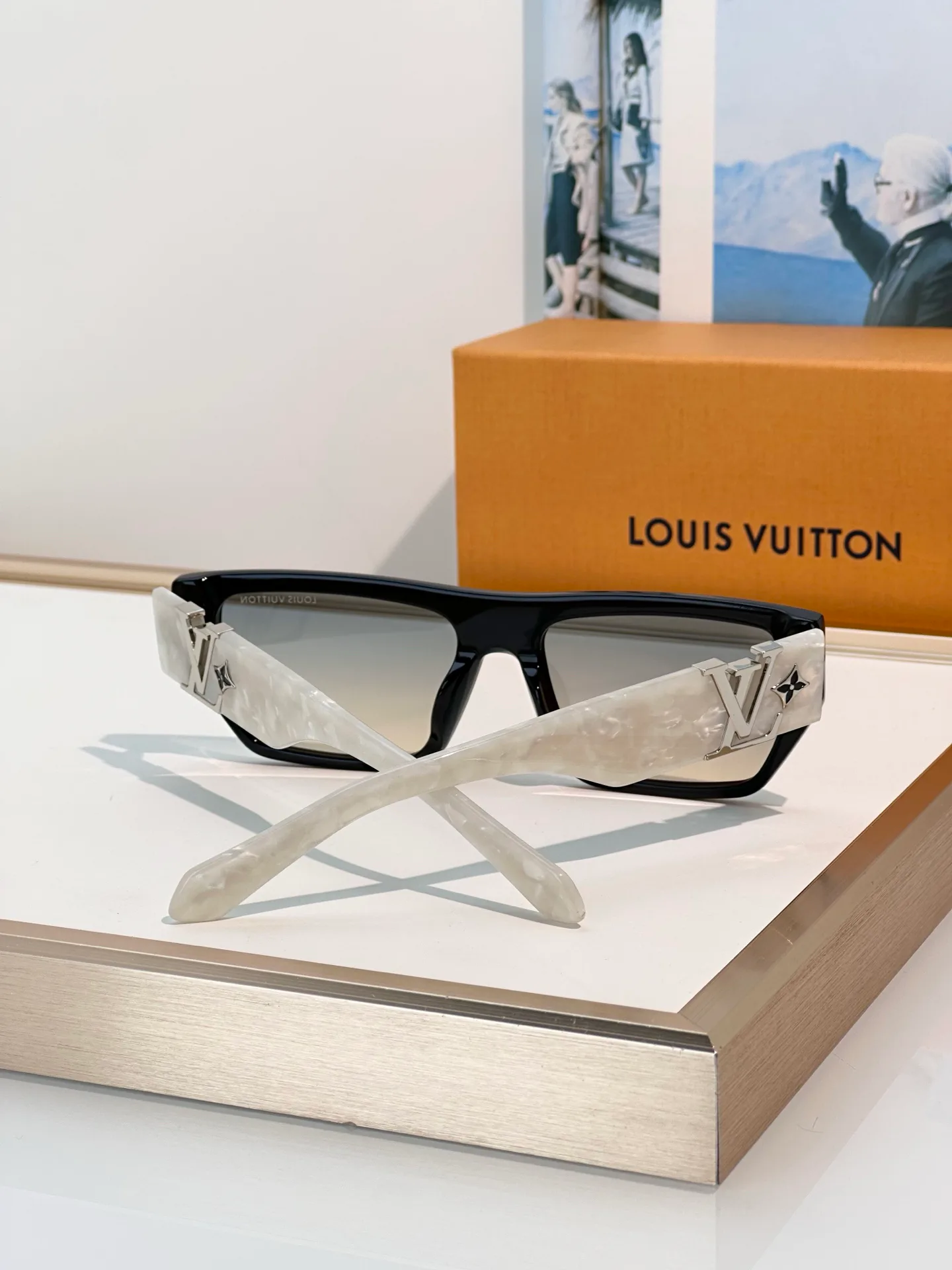 Очки Louis Vuitton 17374946
