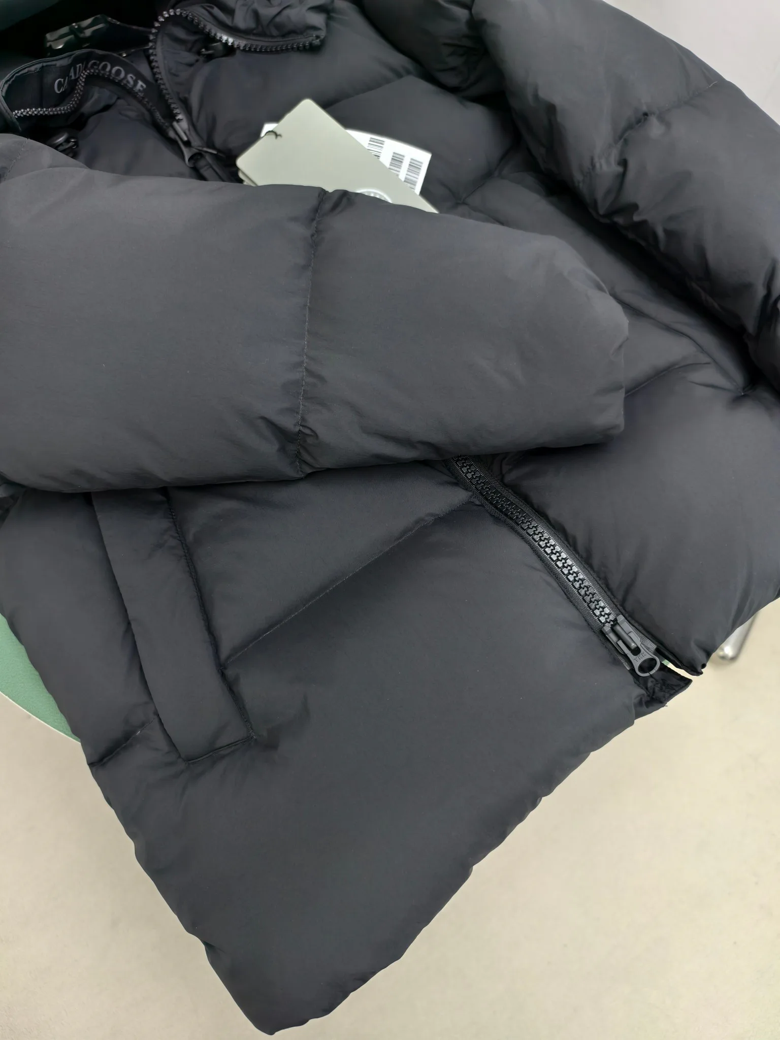 Куртки И Пуховики Женские Canada Goose 18111599