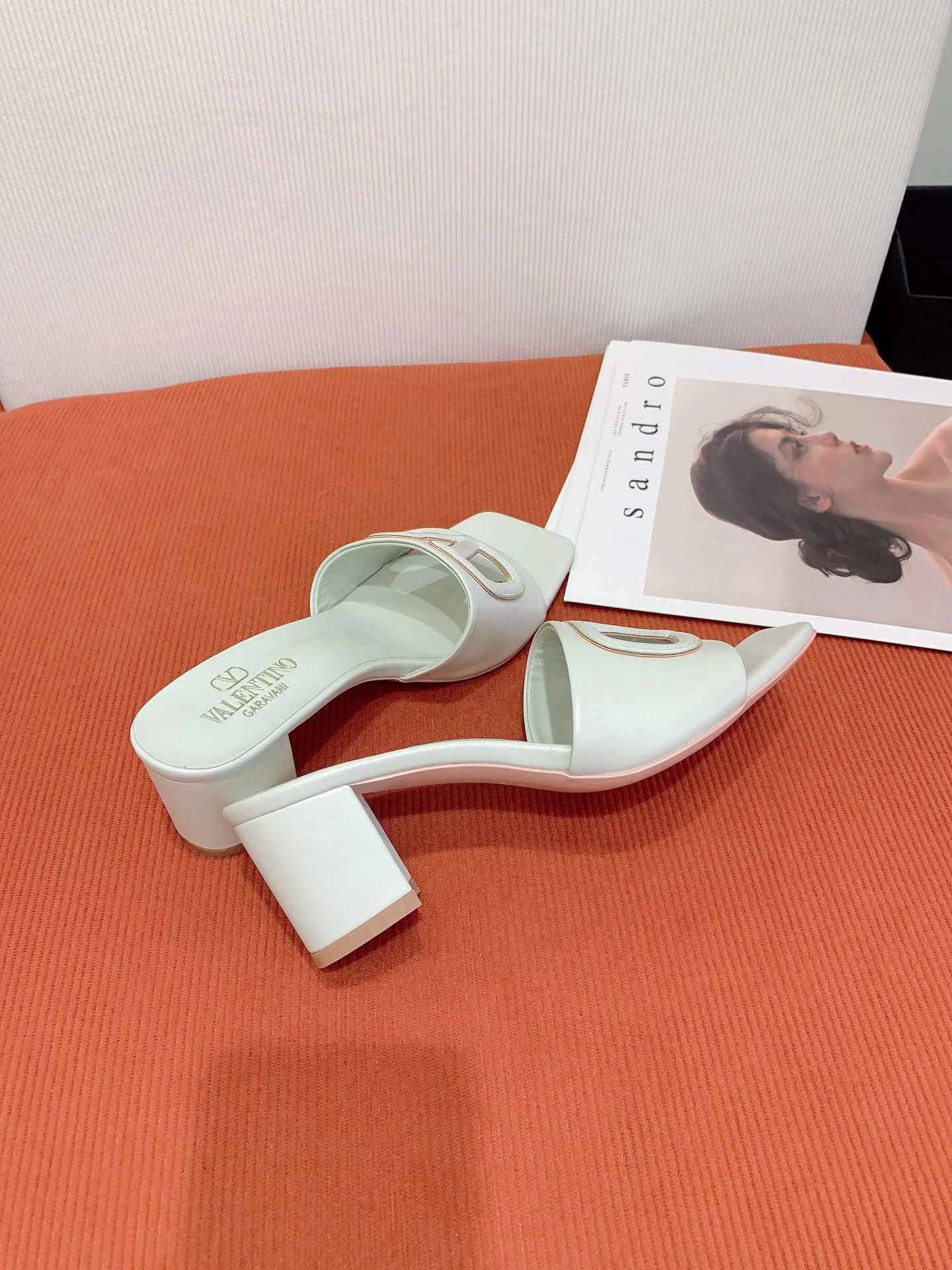 Шлепанцы Женские Valentino 748153