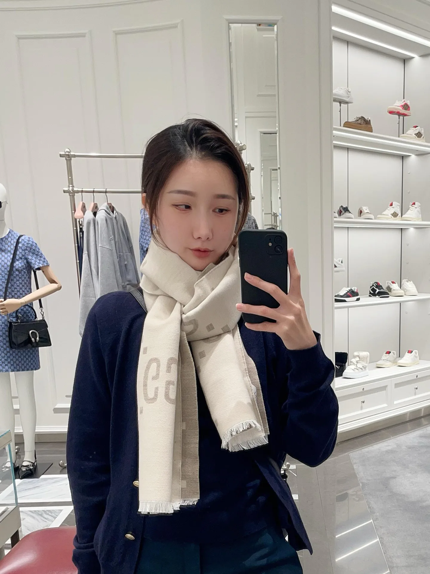 Шарфы Gucci 1747