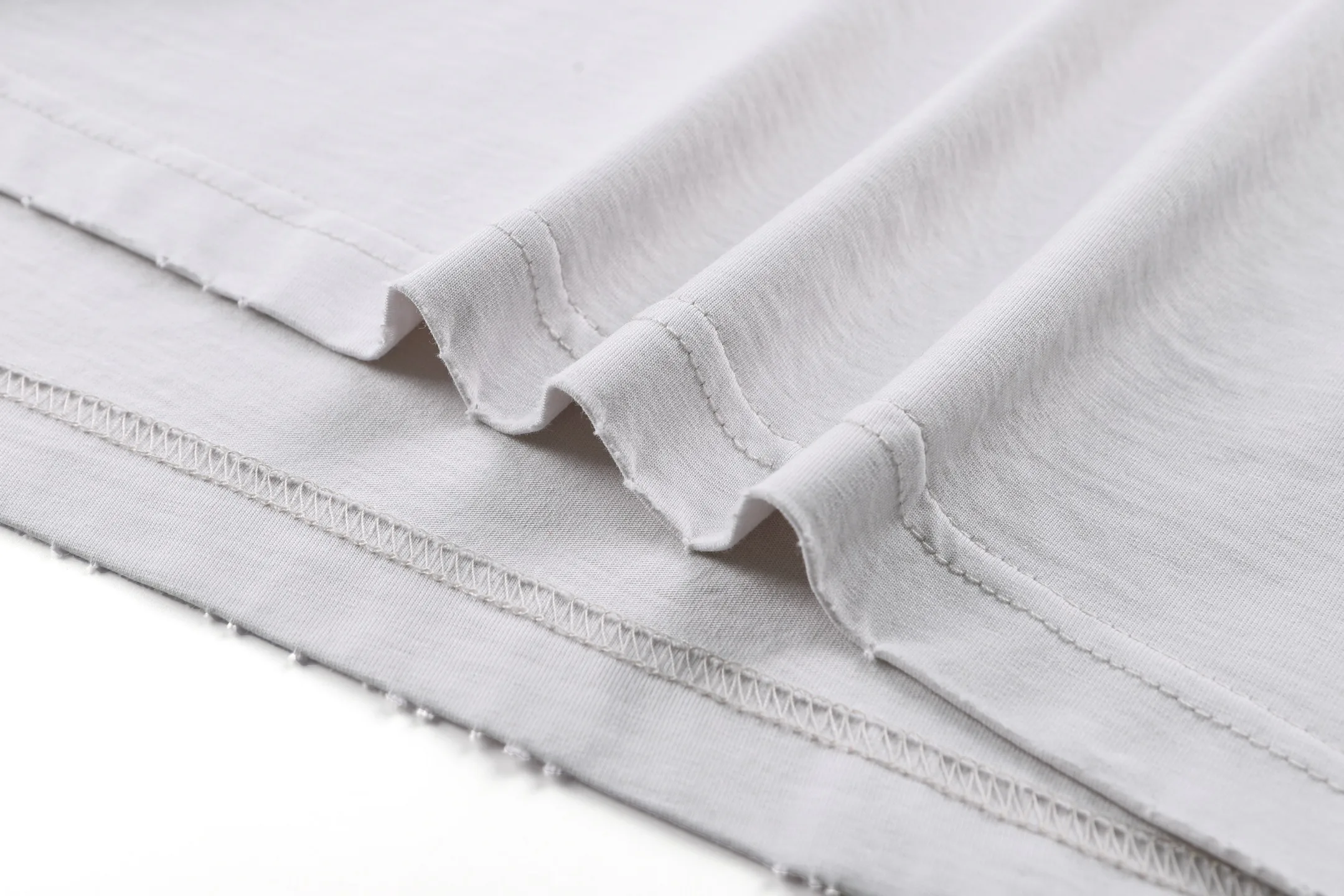 Футболки Женские Balenciaga 11427543