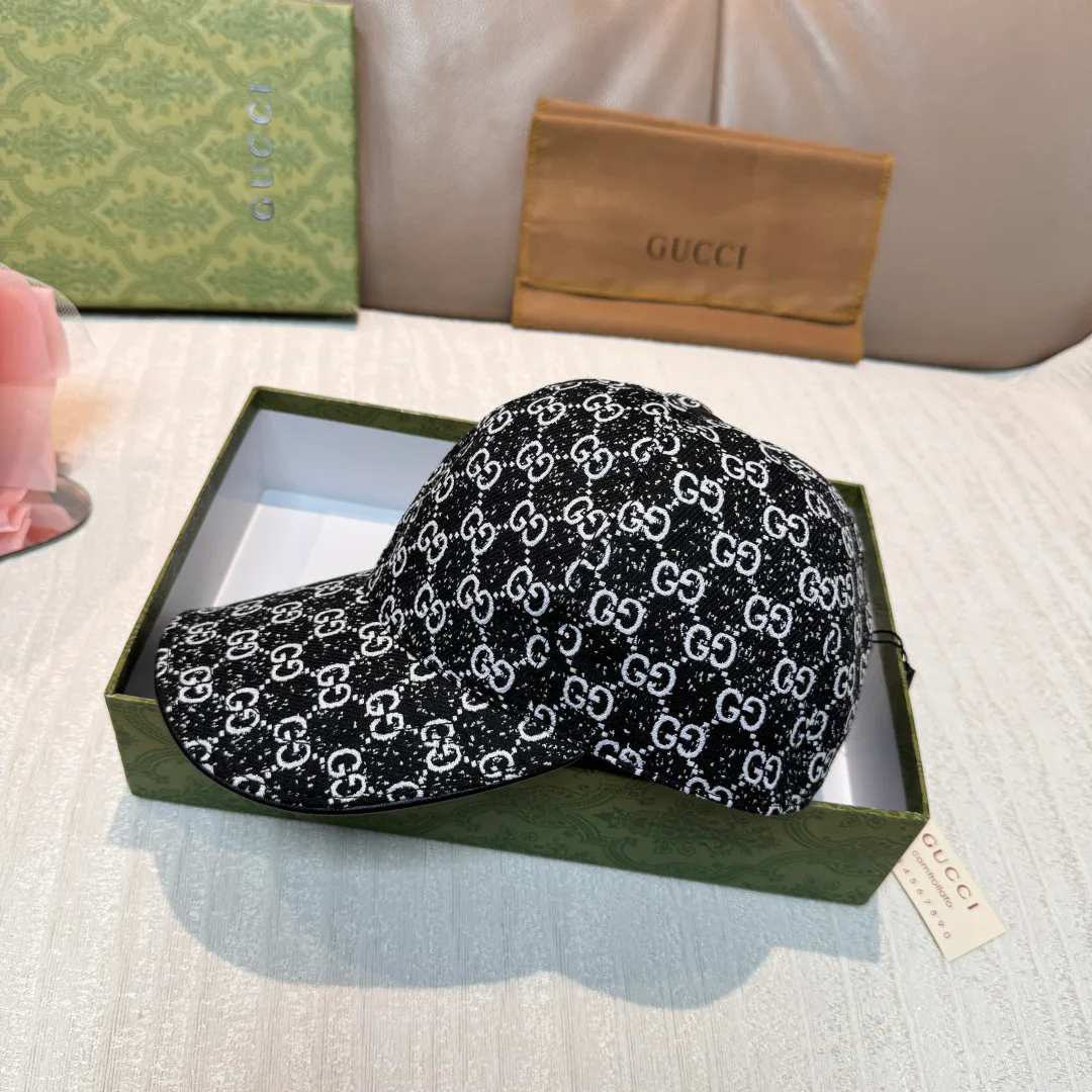 Головные Уборы Gucci 17604857