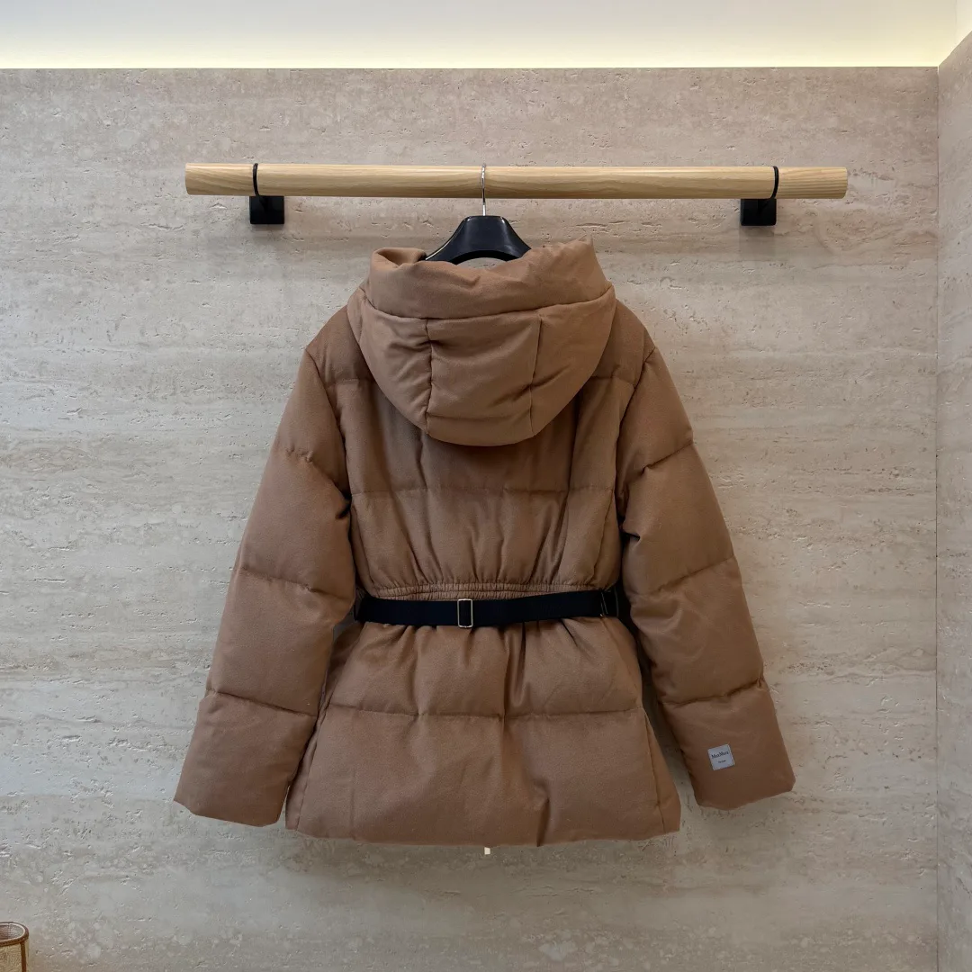 Куртки И Пуховики Женские Max Mara 18673331