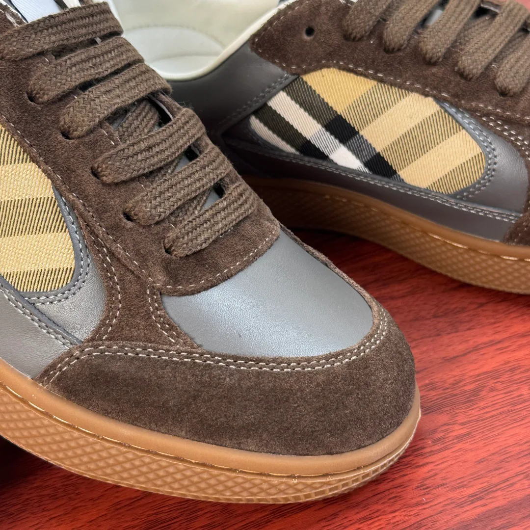 Кроссовки Мужские Burberry 17636479