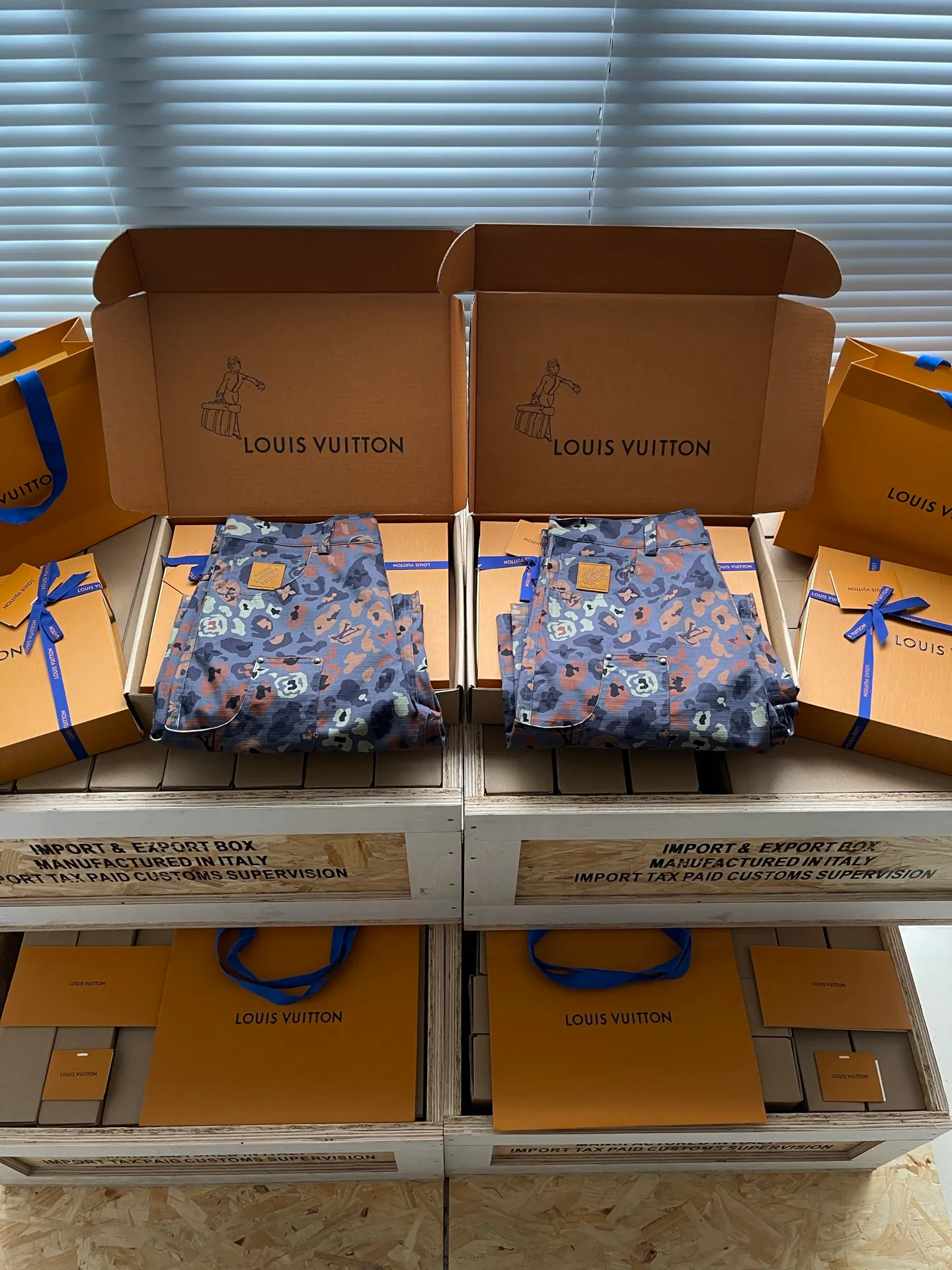 Костюмы Мужские Louis Vuitton 12839626