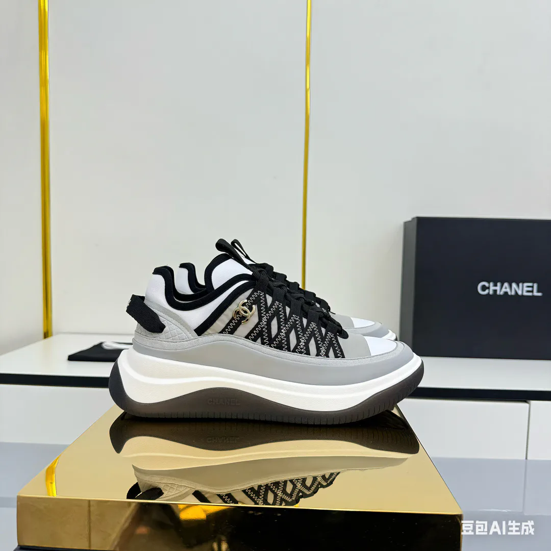 Кроссовки Женские Chanel 4502710