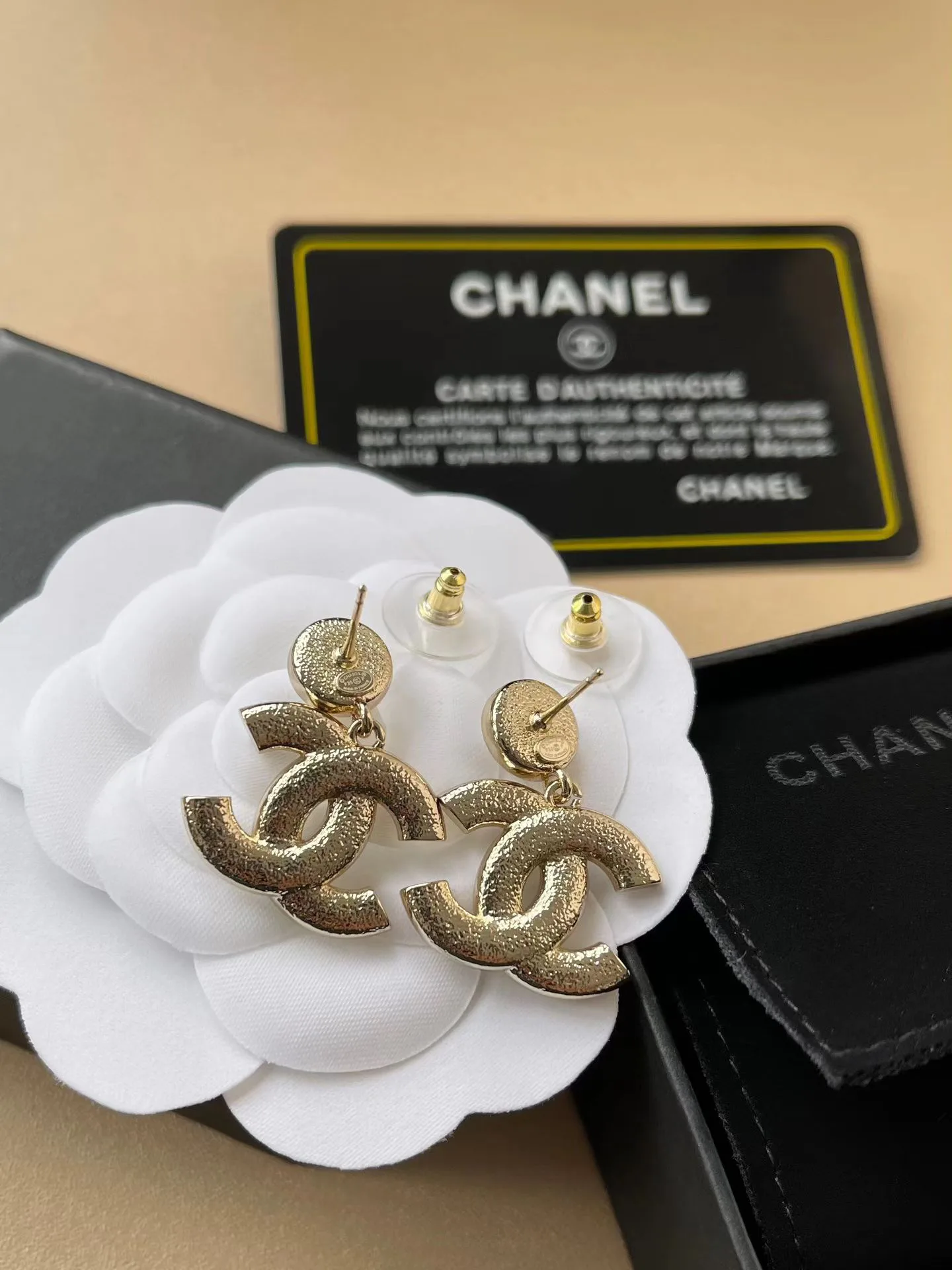 Бижутерия Chanel 1302356