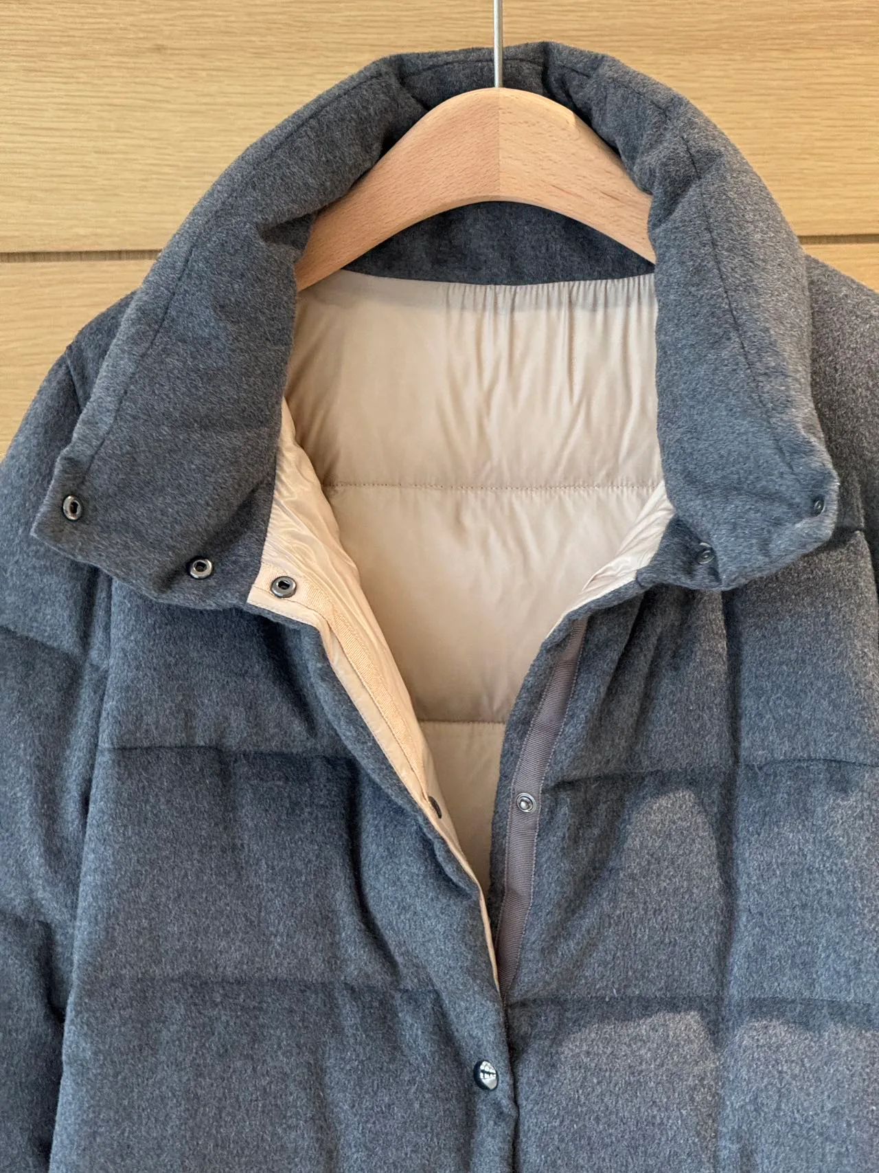 Куртки И Пуховики Женские Moncler 5044700