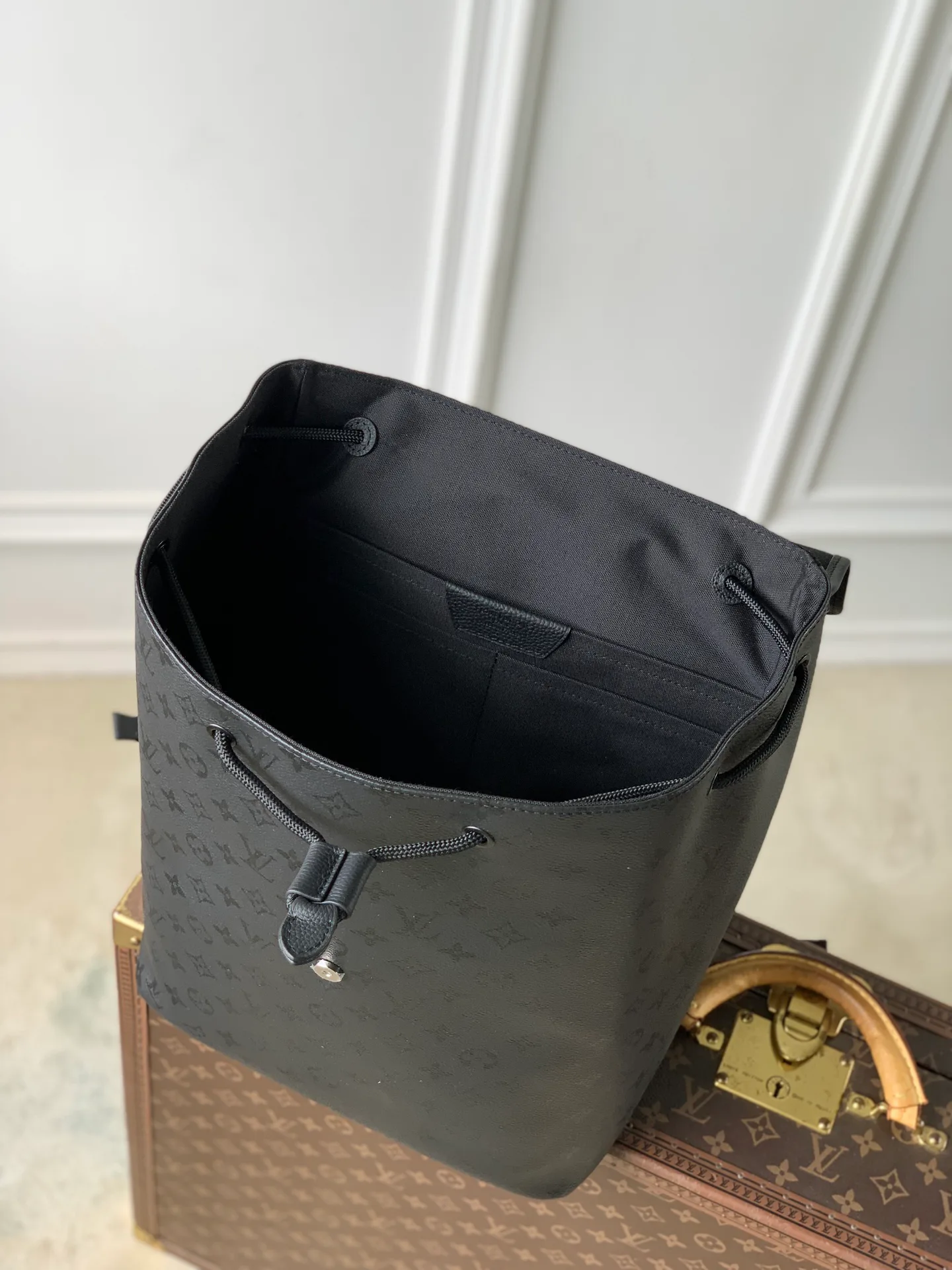 Рюкзаки Женские Louis Vuitton 18732346