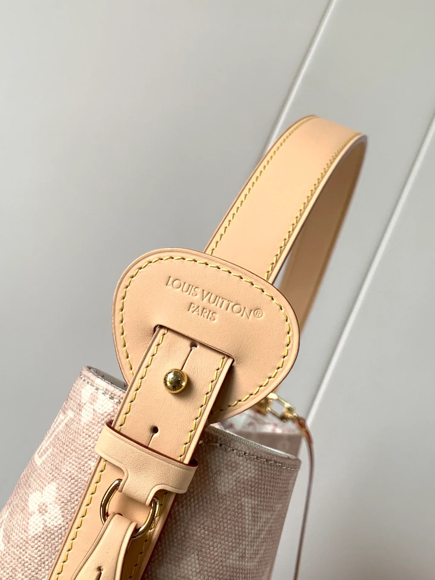 Классические Сумки Женские Louis Vuitton 11488652