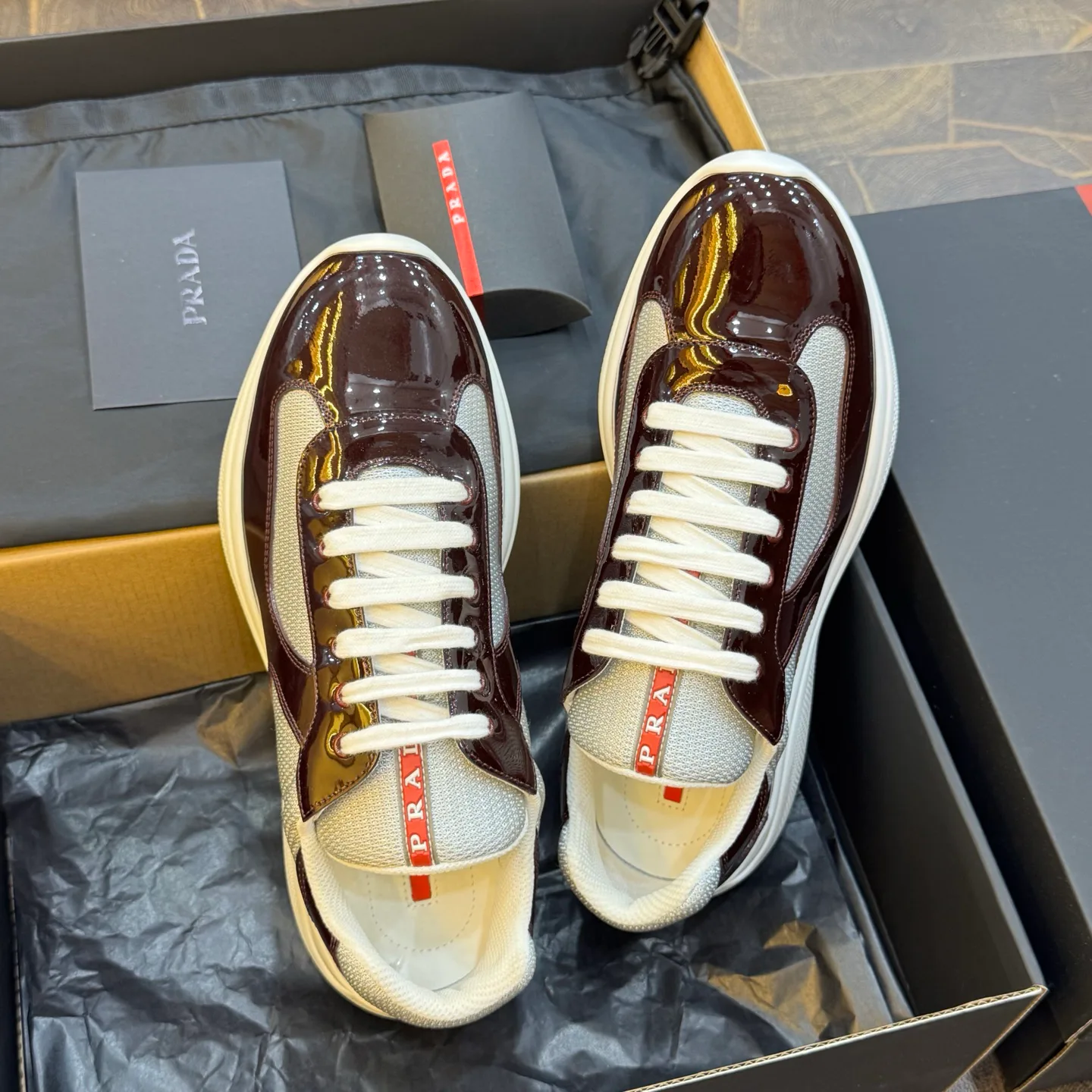 Кроссовки Женские Prada 18267060
