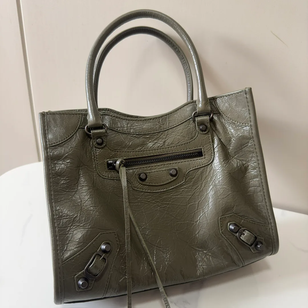 Классические Сумки Женские Balenciaga 11872241