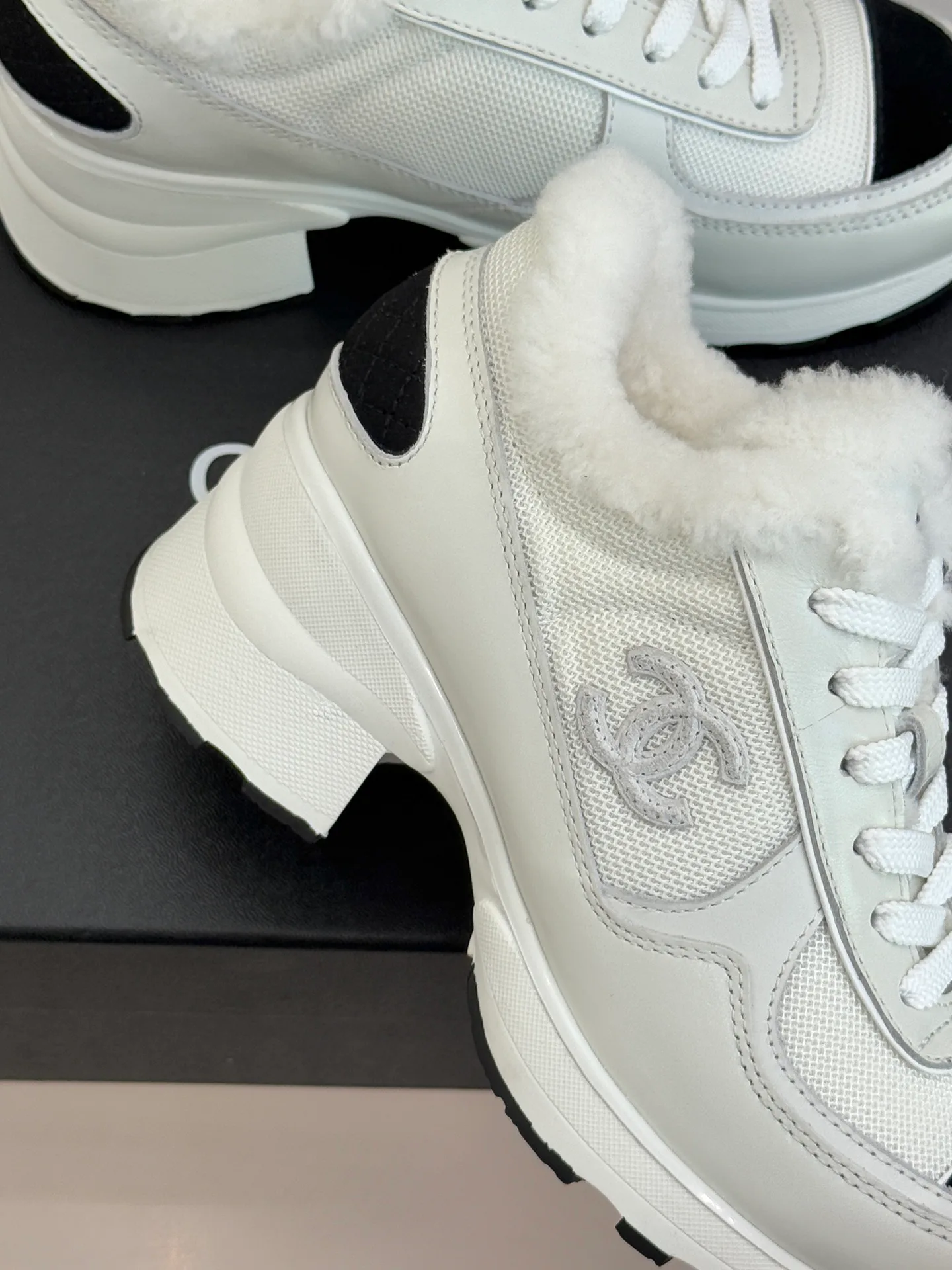 Кроссовки Женские Chanel 231664