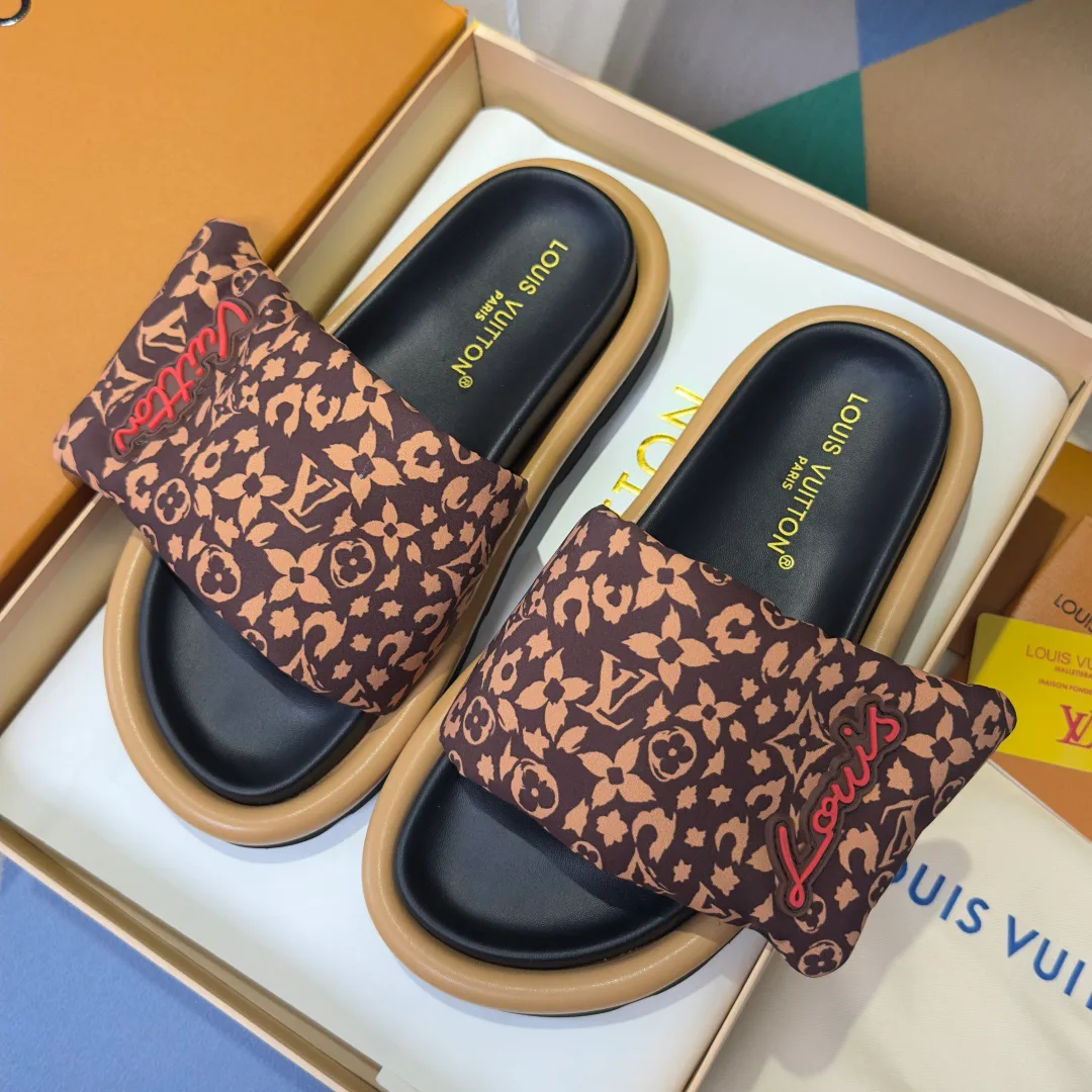 Шлепанцы Женские Louis Vuitton 11651027