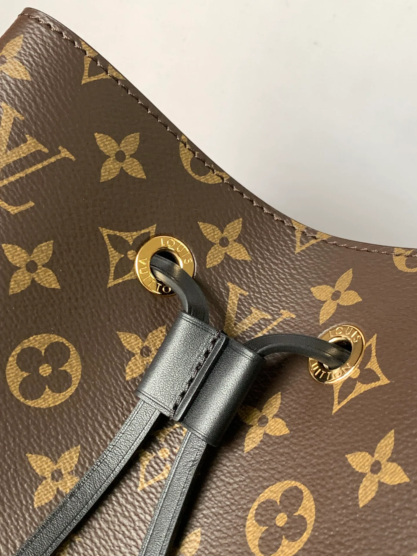 Классические Сумки Женские Louis Vuitton 13394402