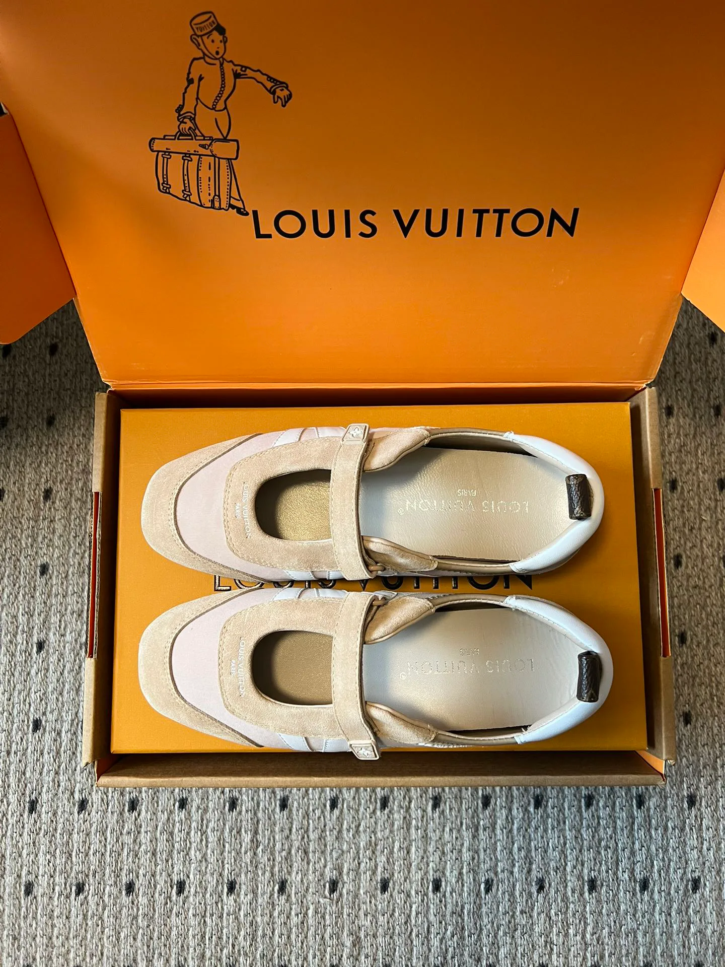 Туфли Женские Louis Vuitton 11686972