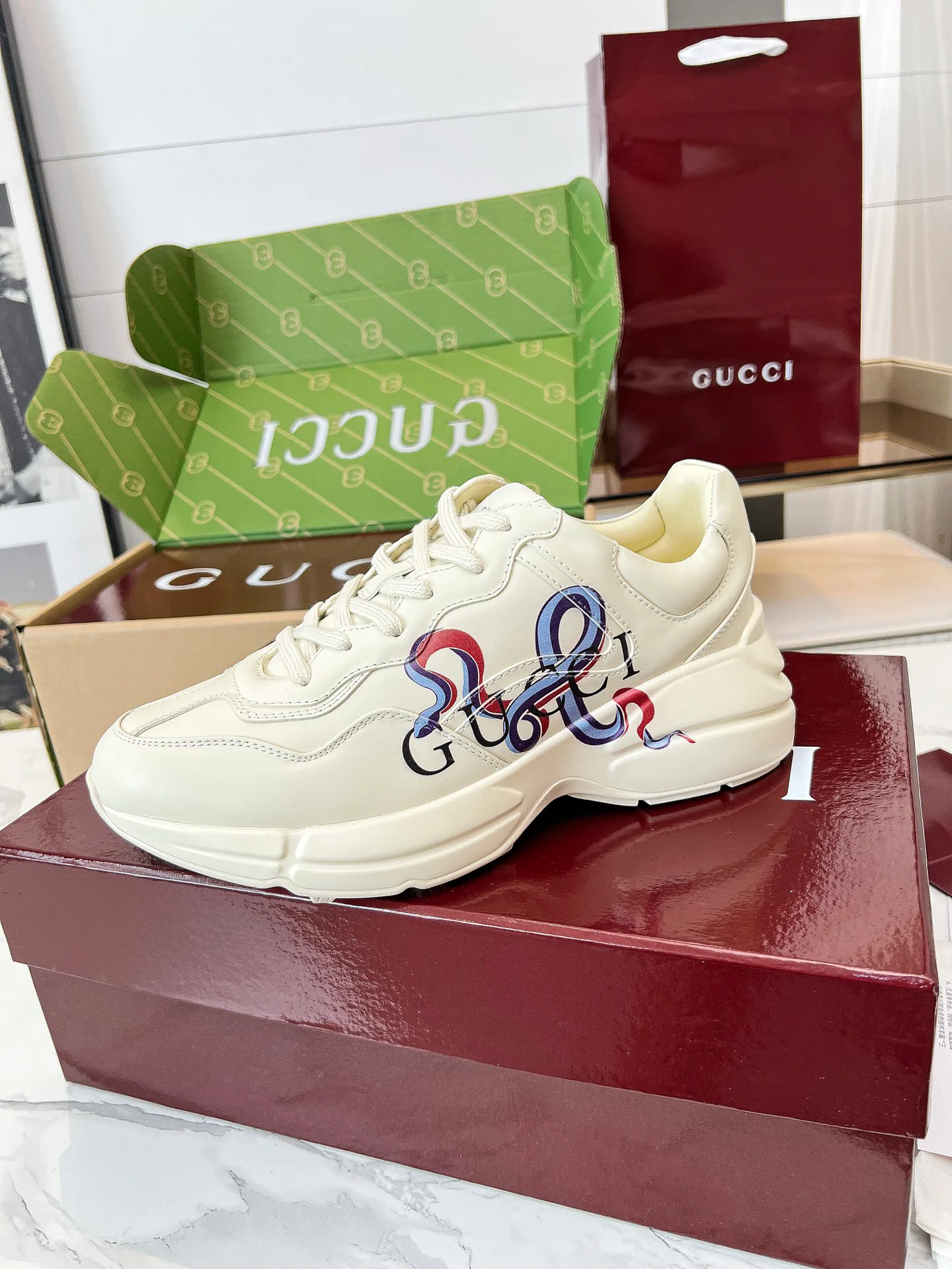 Кроссовки Женские Gucci 5120059