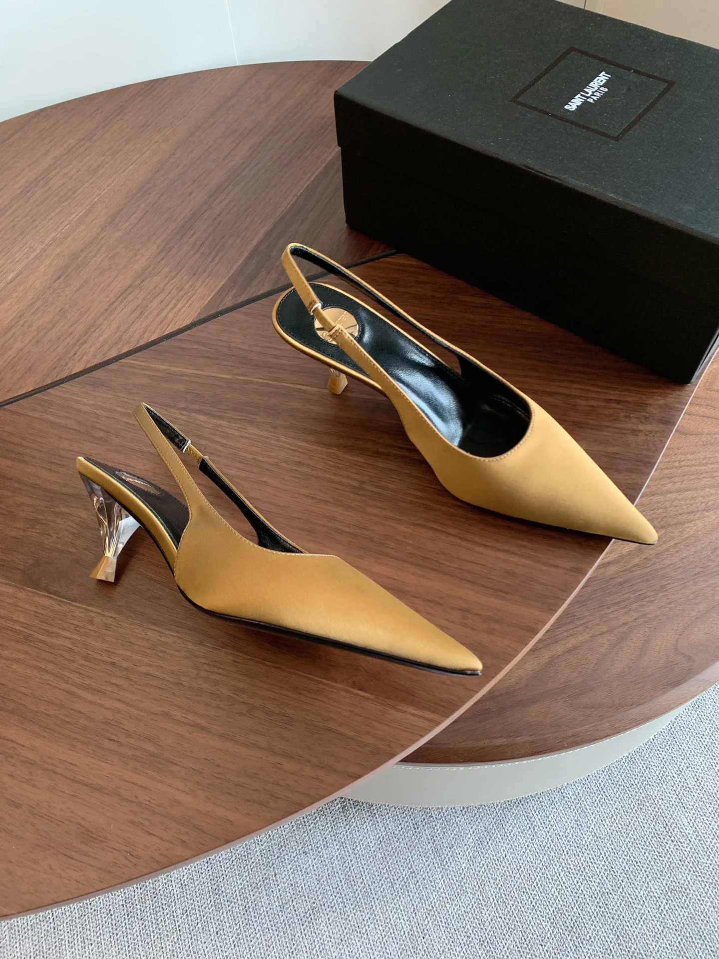 Туфли Женские Saint Laurent 17371726