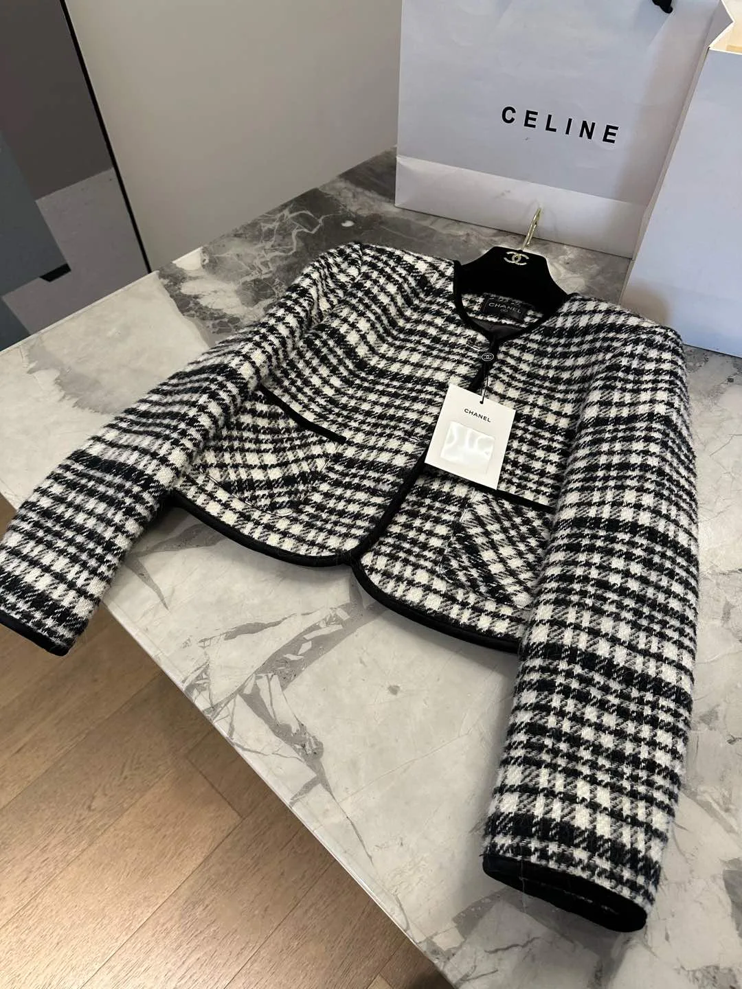 Куртки Женские Chanel 3649