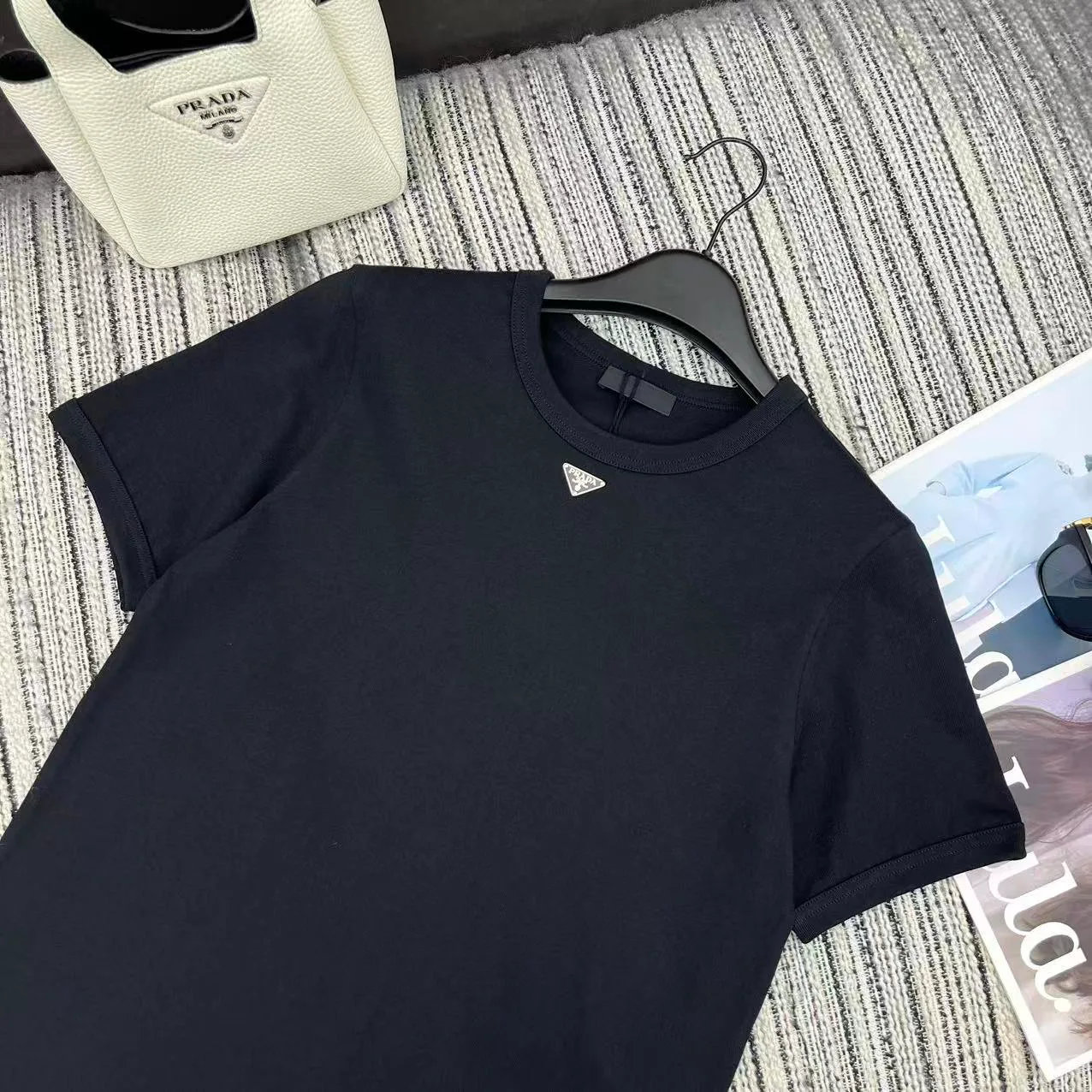 Футболки Женские Prada 11898016