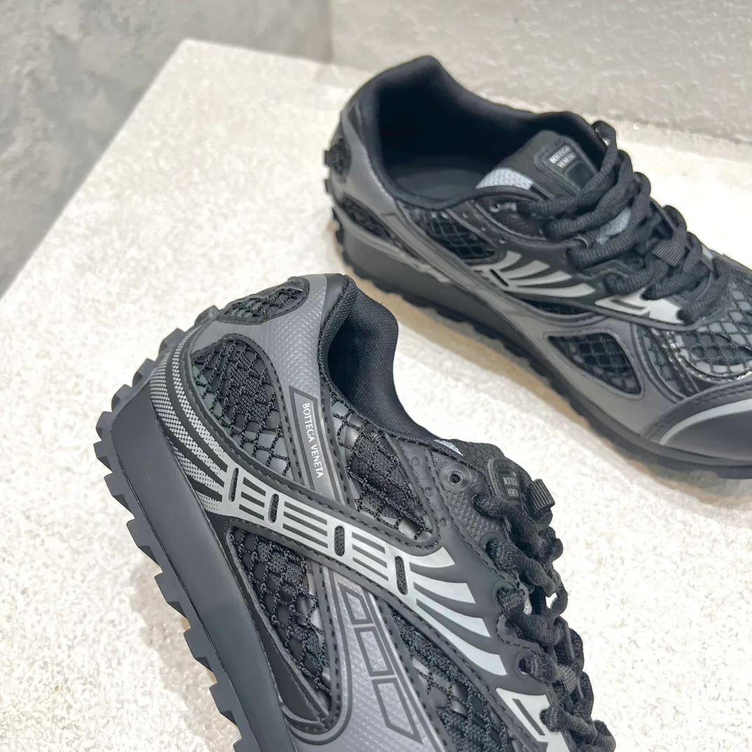 Кроссовки Женские Bottega Veneta 11565954