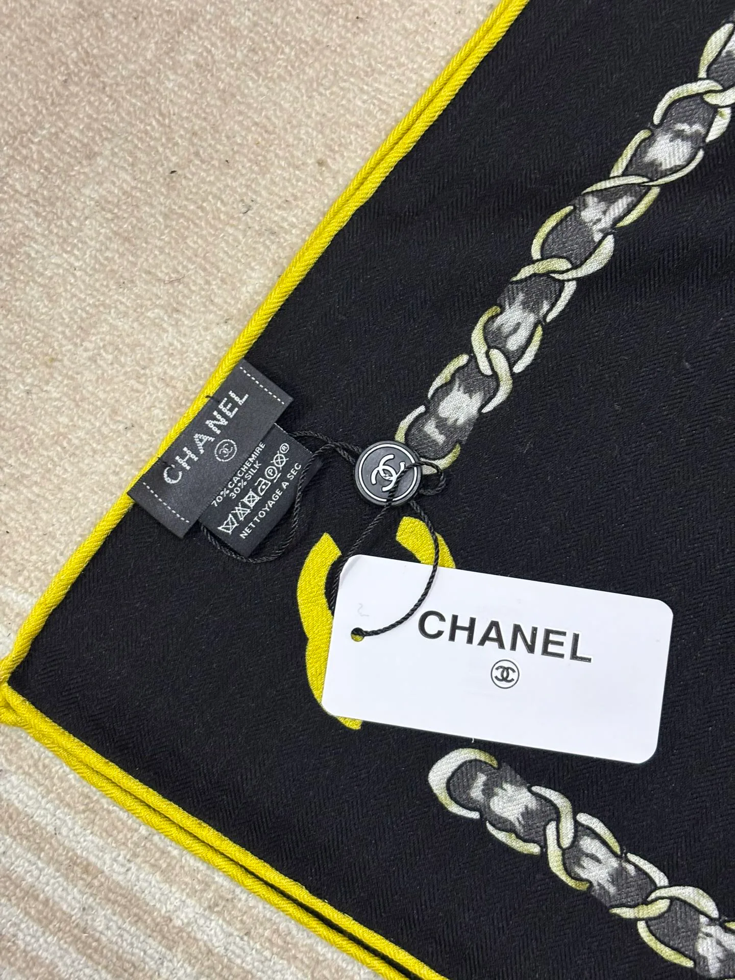Платки Chanel 10206030