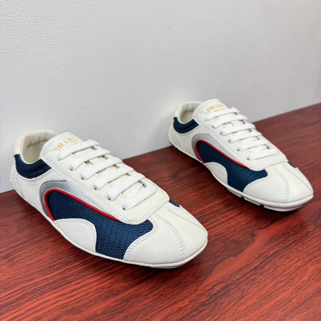 Кроссовки Мужские Prada 19545874