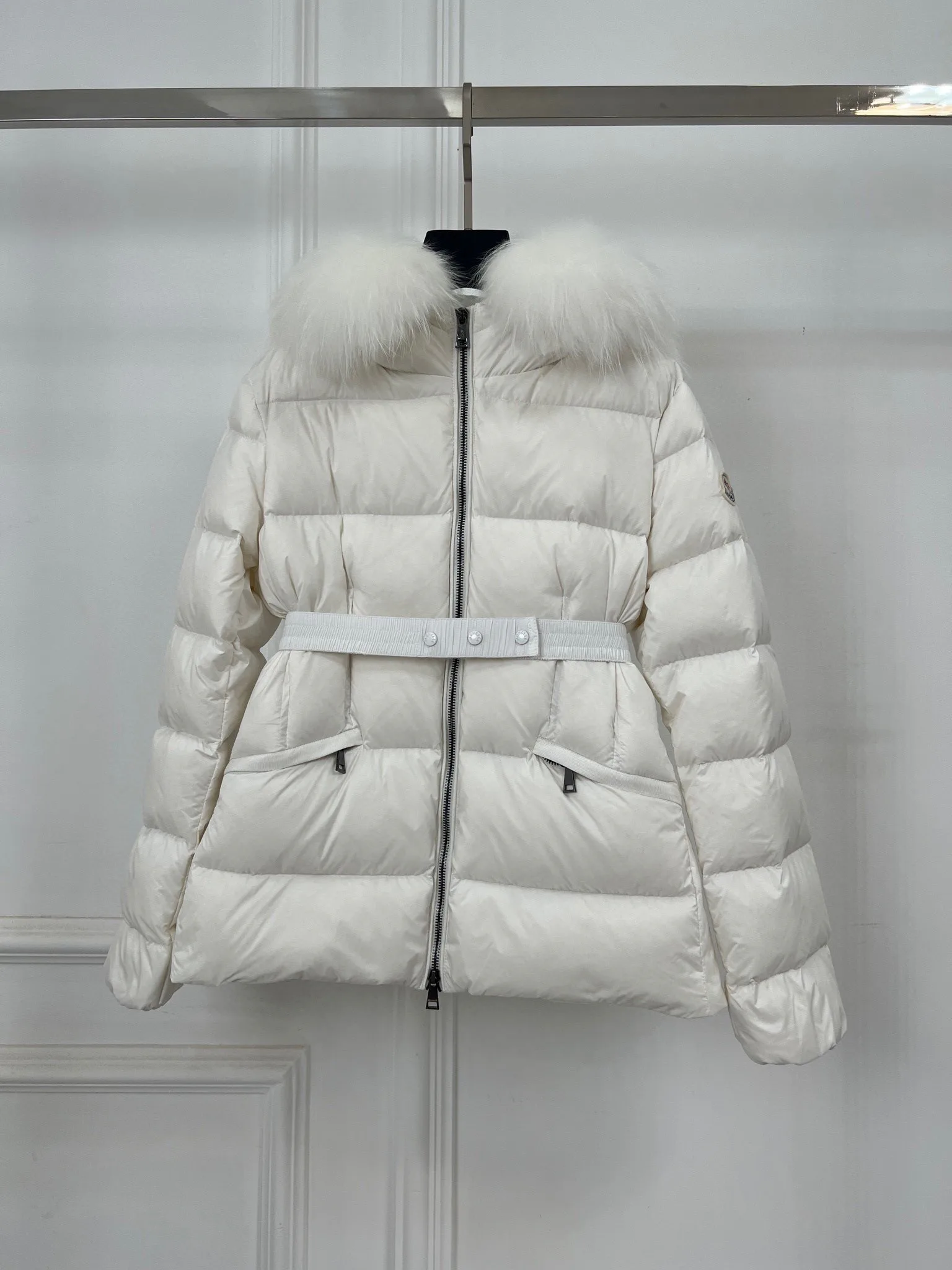 Куртки И Пуховики Женские Moncler 18416114