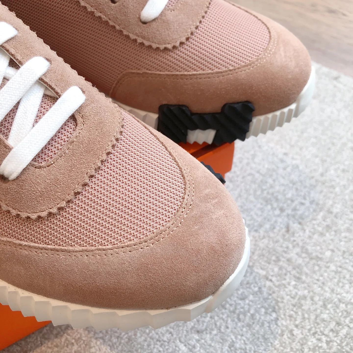 Кроссовки Женские Hermes 1154411