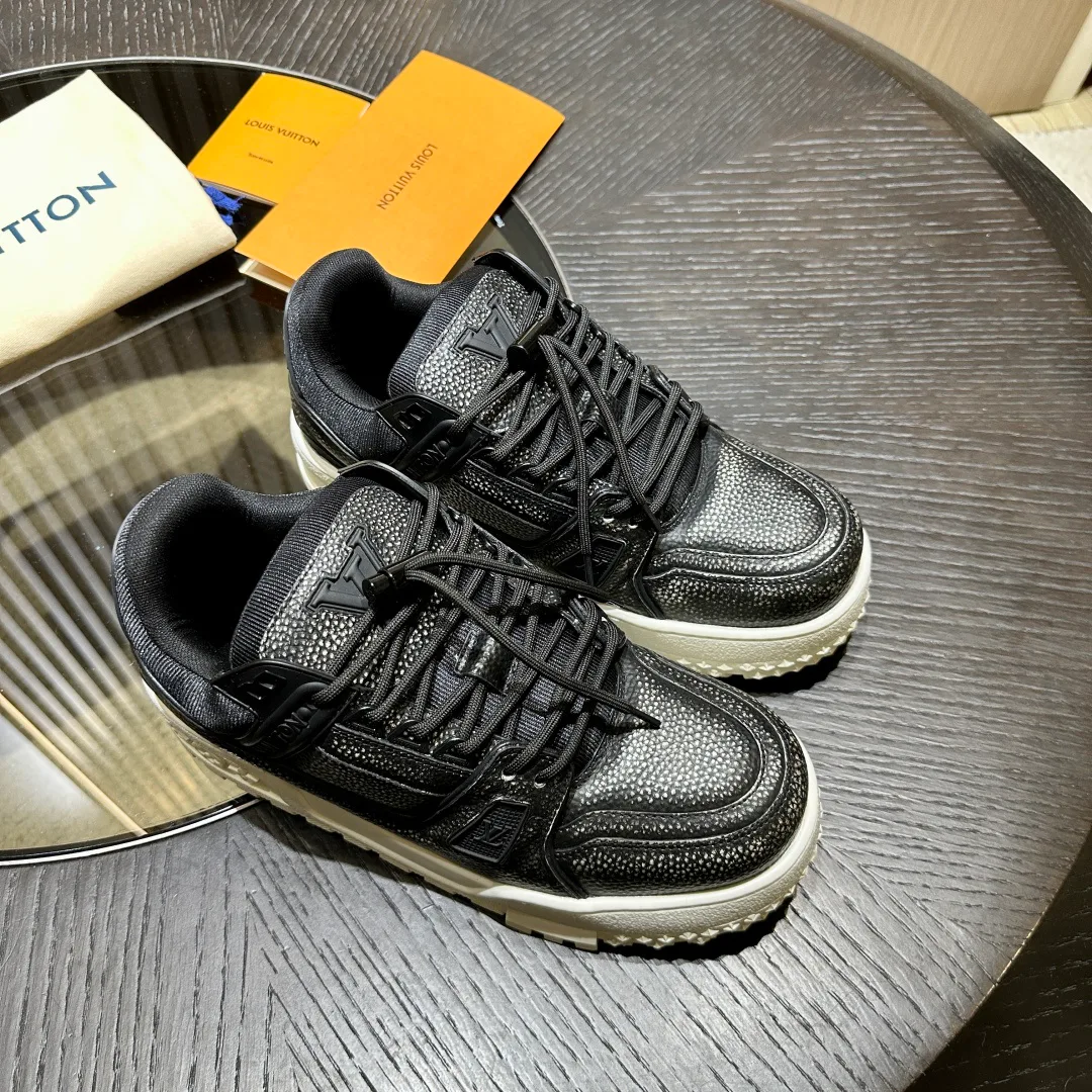 Кроссовки Мужские Louis Vuitton 857649