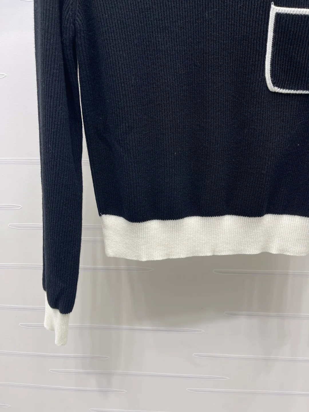 Джемперы И Свитеры Женские Chanel 18038753