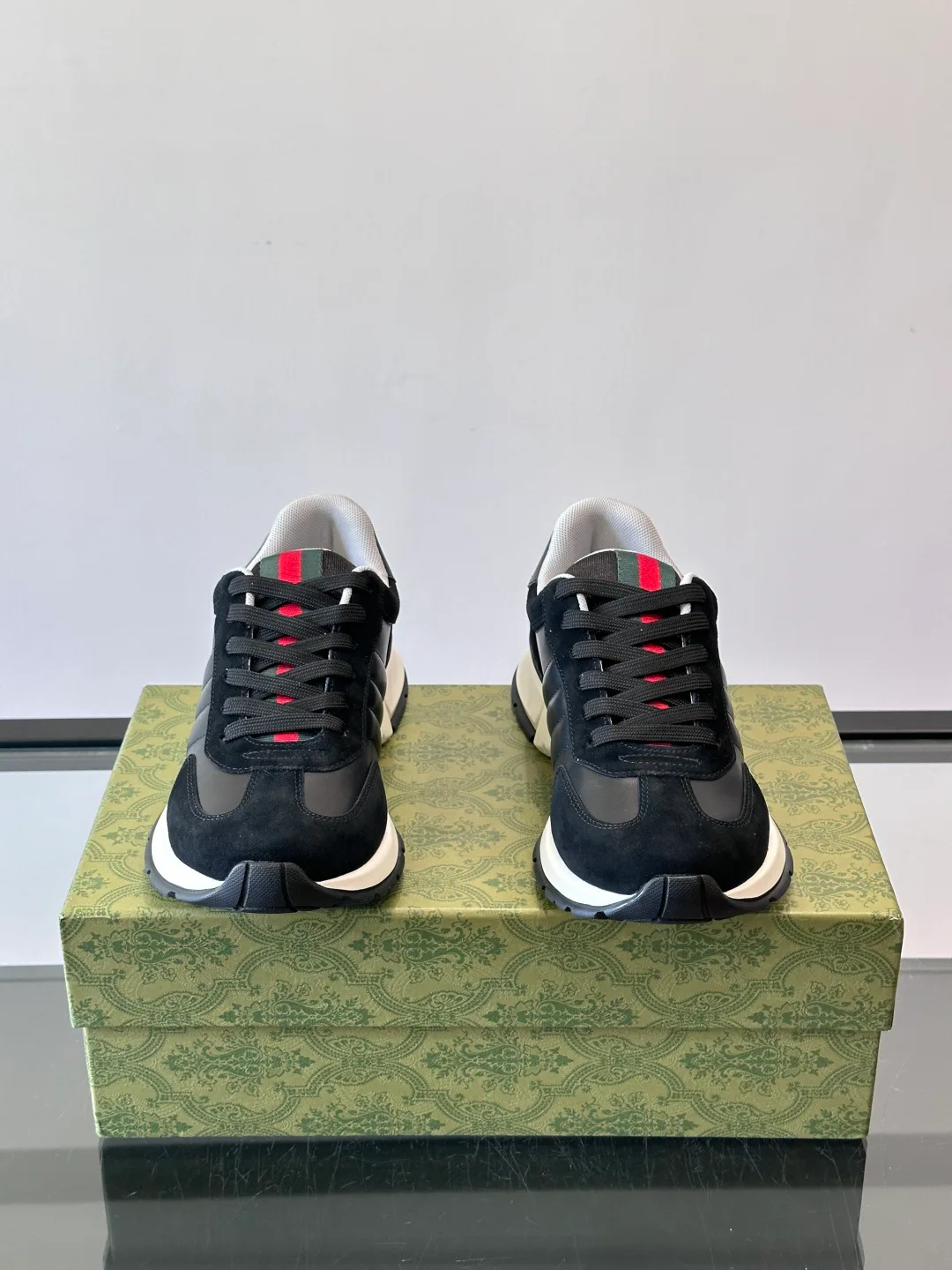 Кроссовки Мужские Gucci 11506776