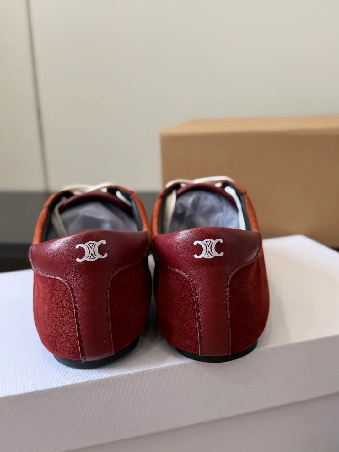 Кроссовки Женские Celine 18224055
