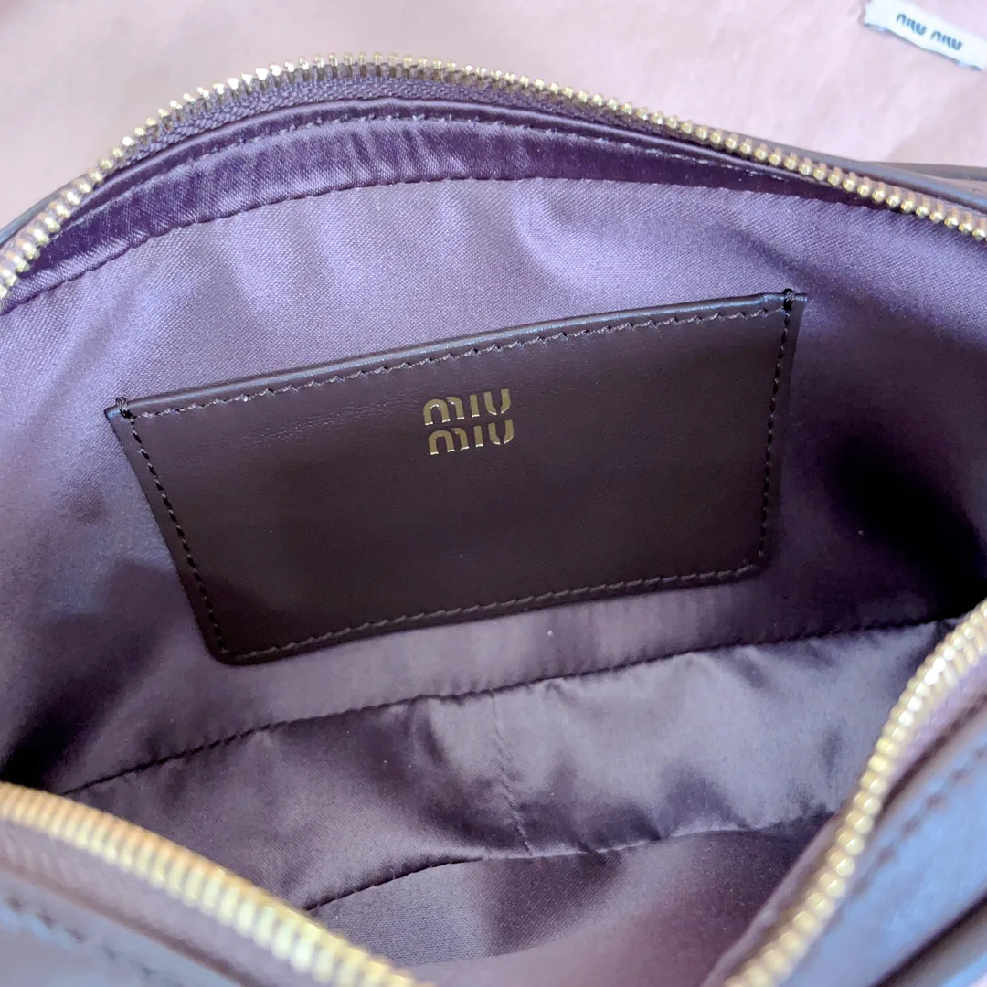 Классические Сумки Женские Miu Miu 11872262