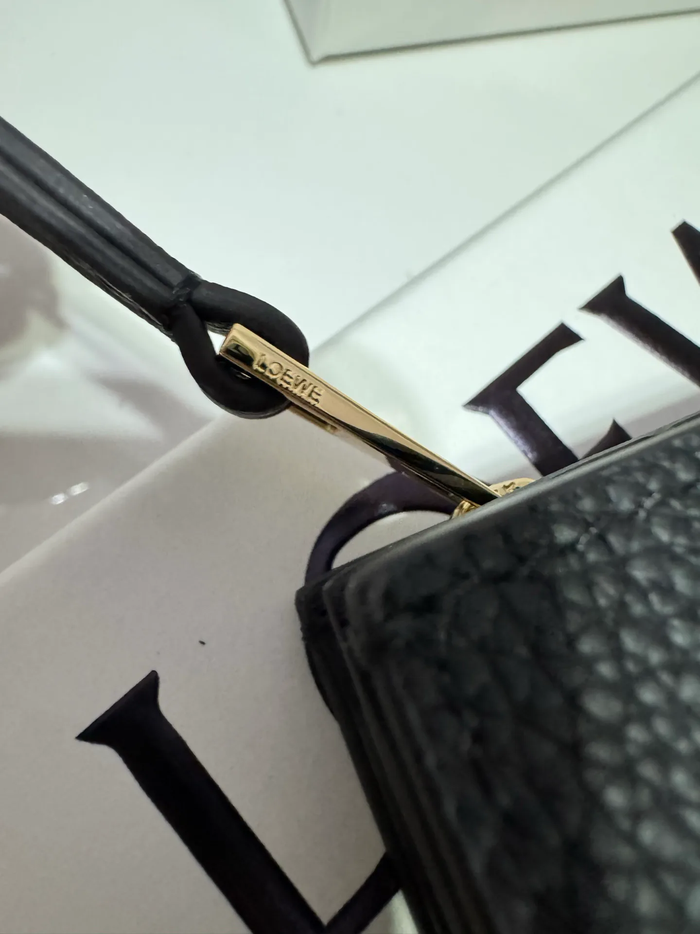 Классические Сумки Женские Loewe 11675846