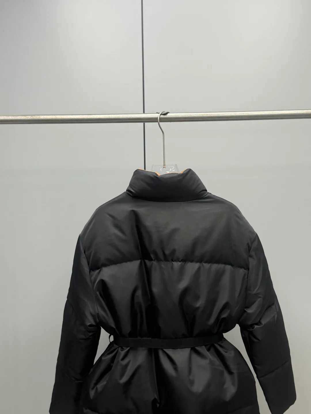 Куртки И Пуховики Женские Prada 18411266