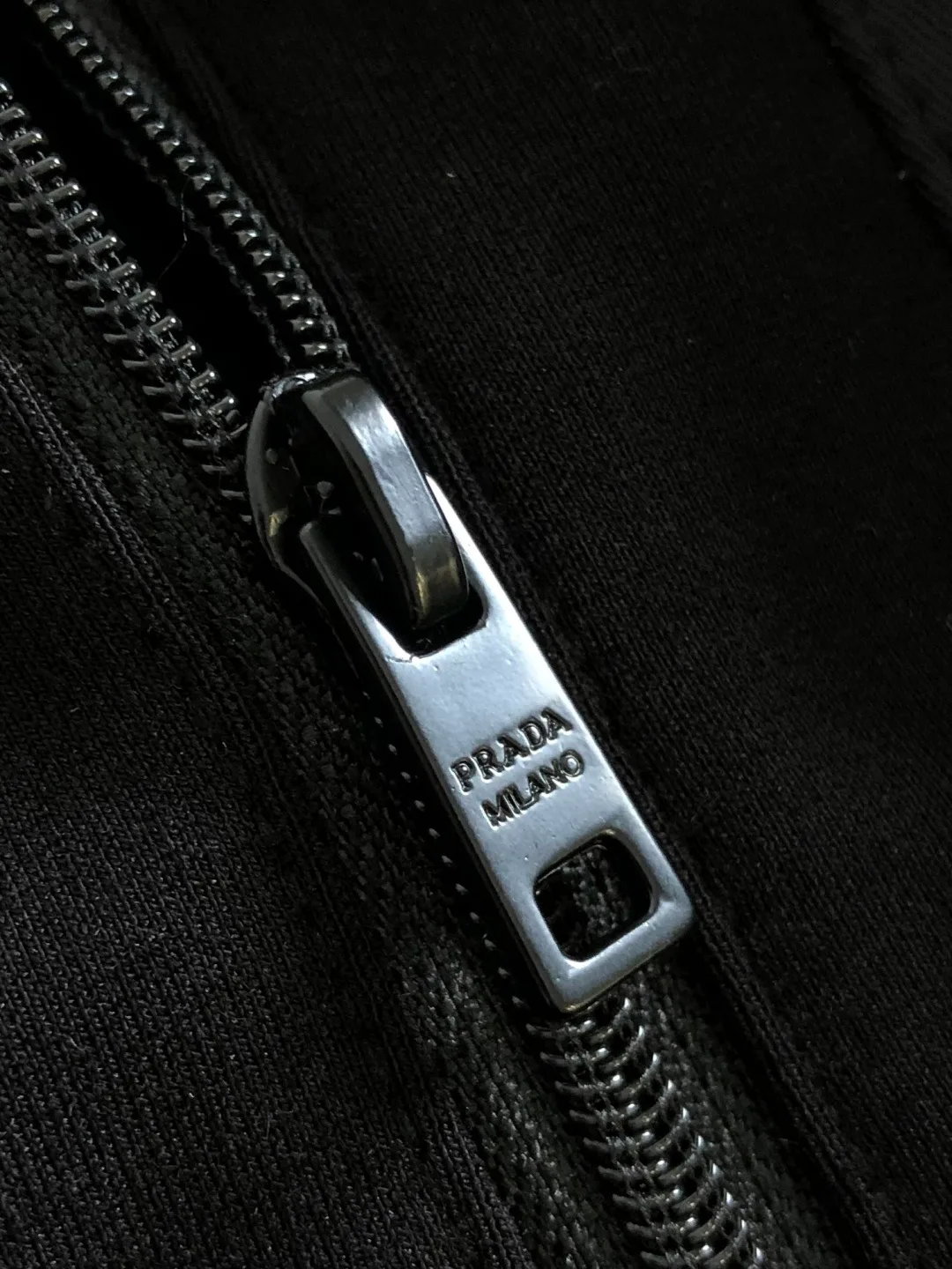 Брюки Мужские Prada 12816431